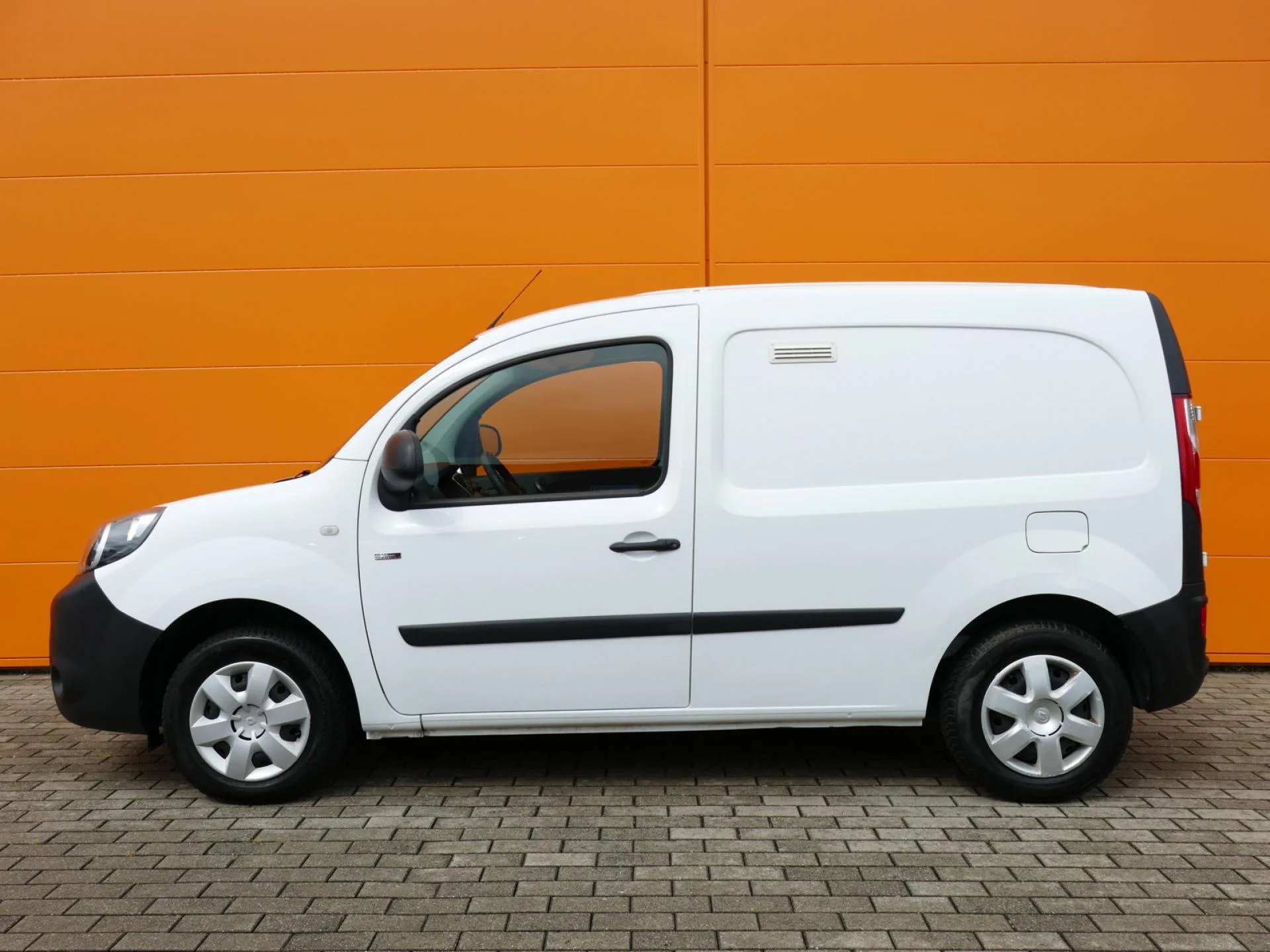 RENAULT KANGOO - Miniature 3 sur 15 - Cliquer pour voir cette photo
