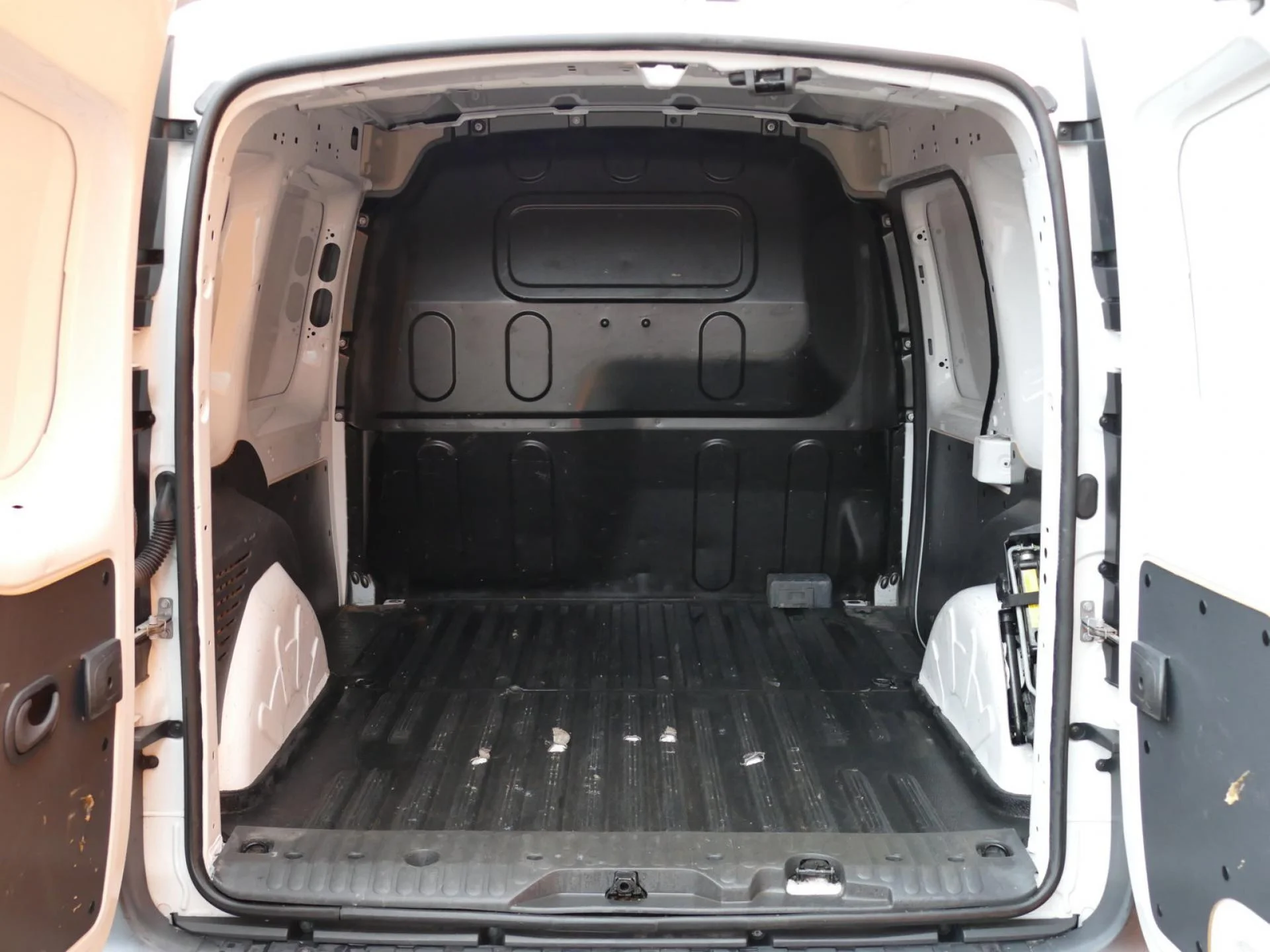 RENAULT KANGOO - Miniature 8 sur 31 - Cliquer pour voir cette photo