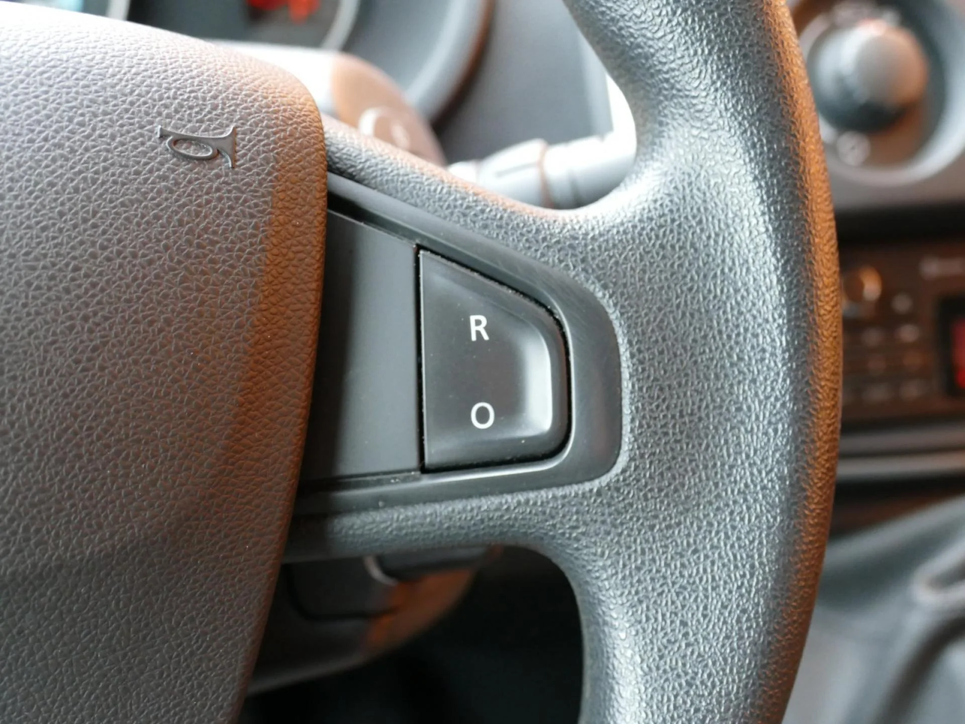 RENAULT KANGOO - Miniature 14 sur 31 - Cliquer pour voir cette photo