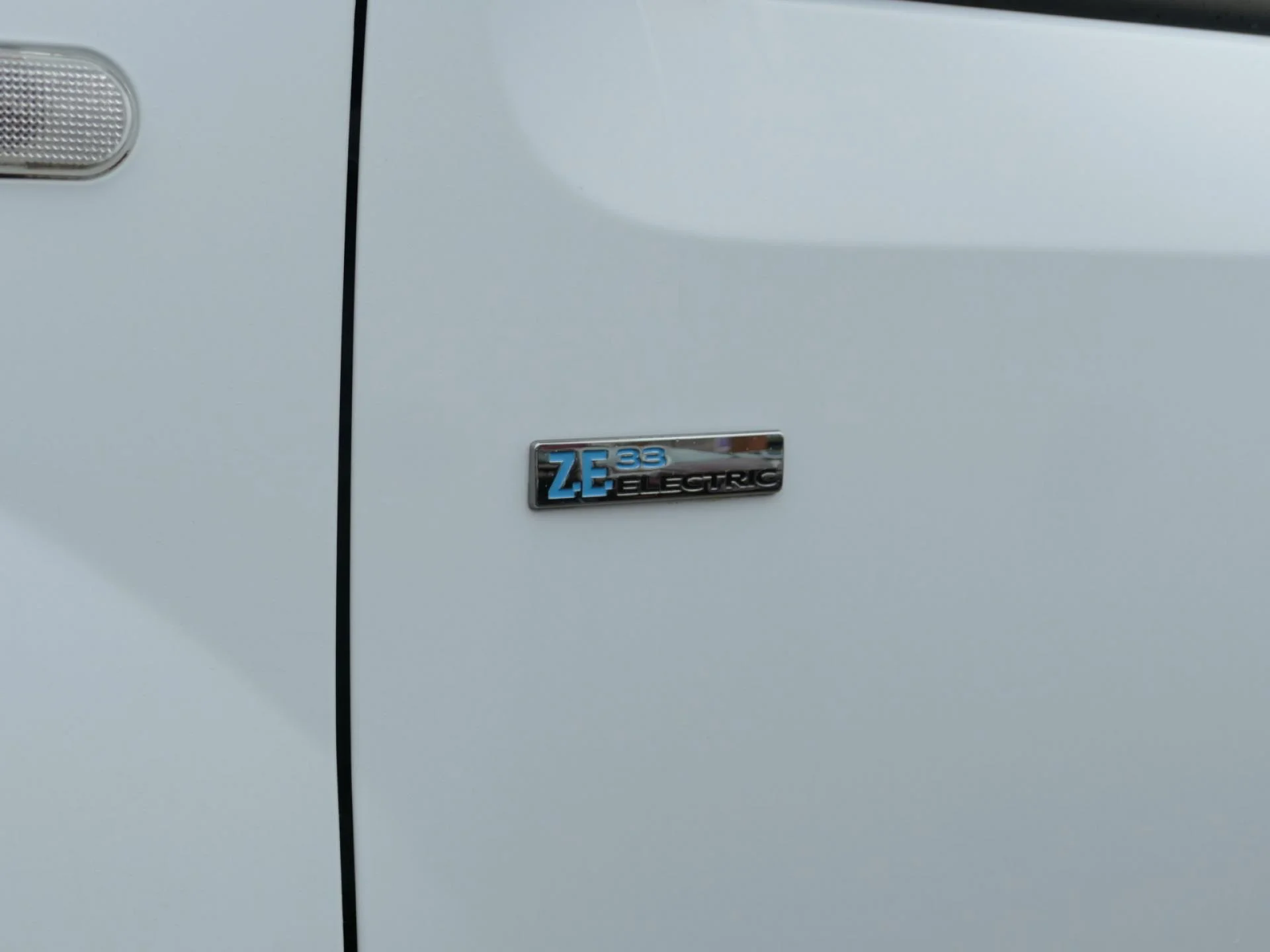 RENAULT KANGOO - Miniature 25 sur 31 - Cliquer pour voir cette photo