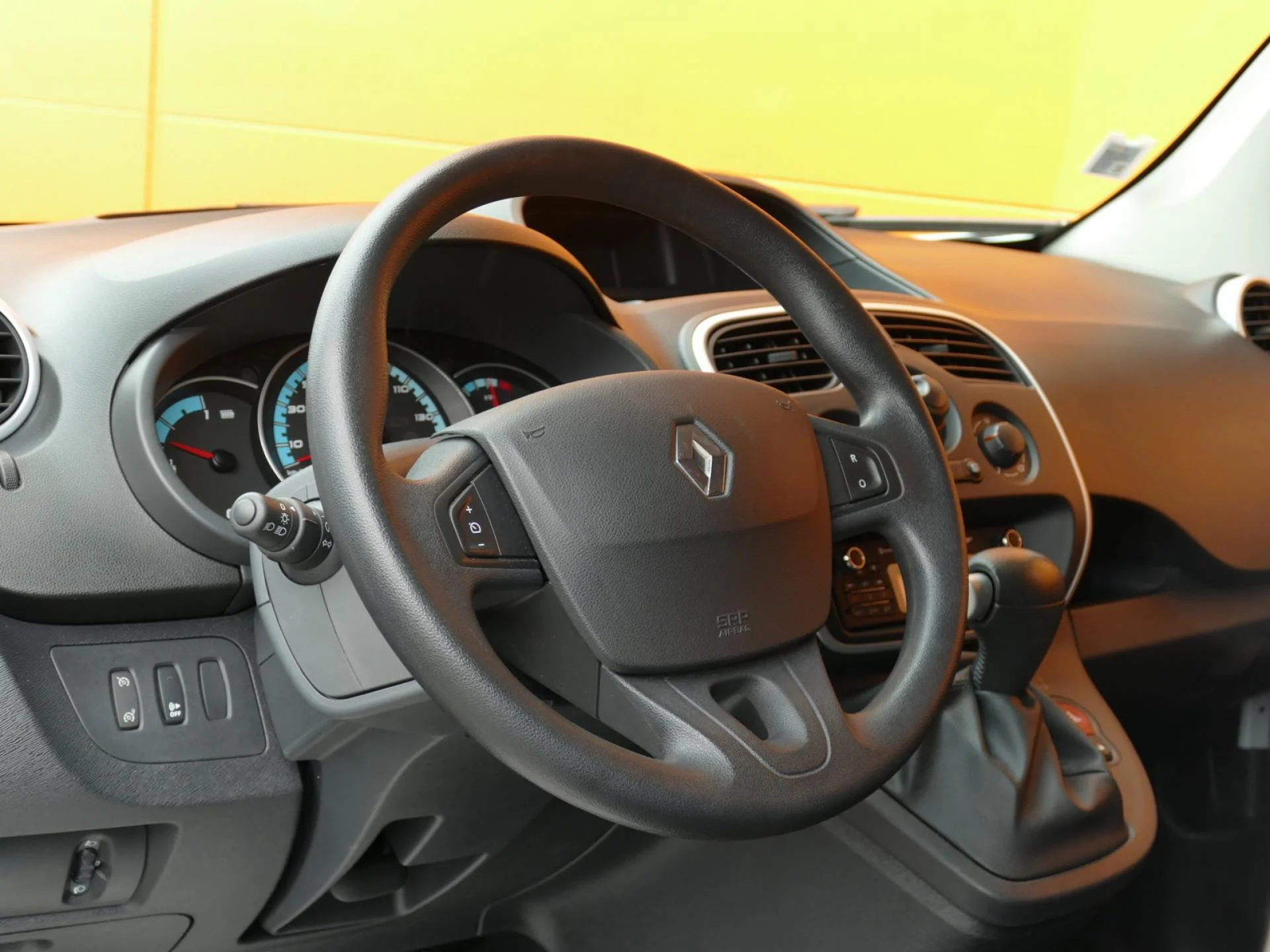 RENAULT KANGOO - Miniature 11 sur 31 - Cliquer pour voir cette photo
