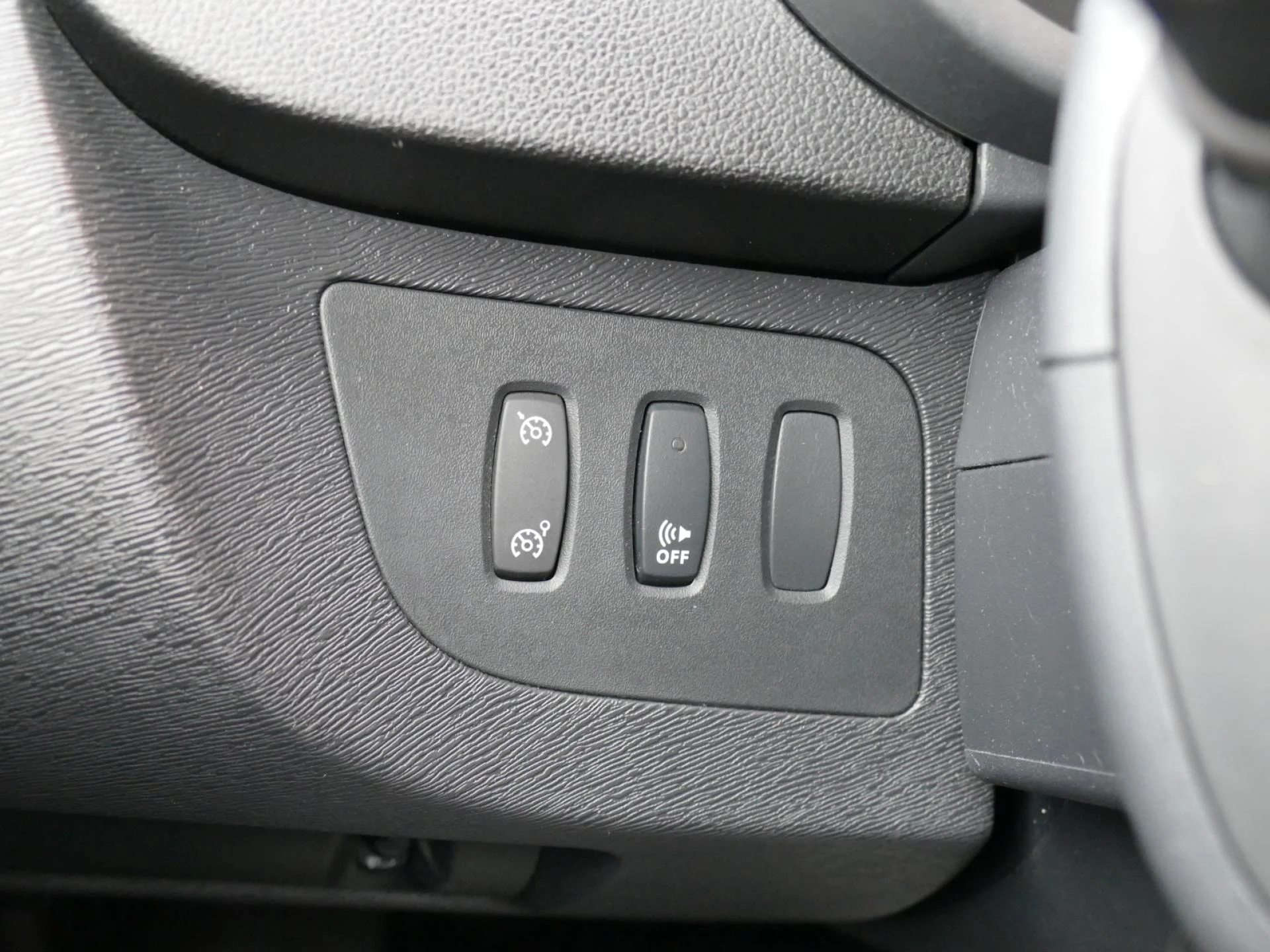 RENAULT KANGOO - Miniature 16 sur 31 - Cliquer pour voir cette photo