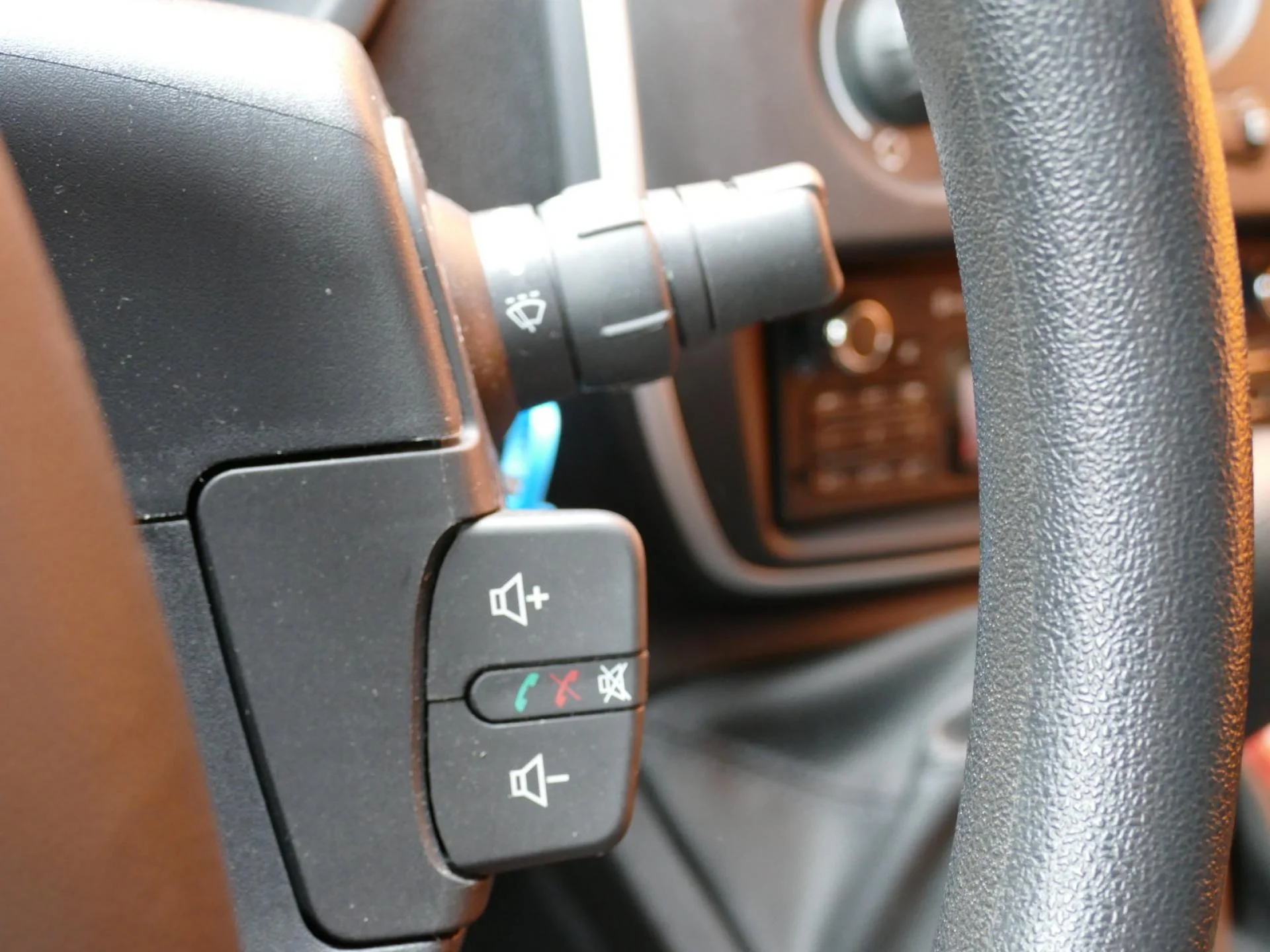 RENAULT KANGOO - Miniature 23 sur 31 - Cliquer pour voir cette photo