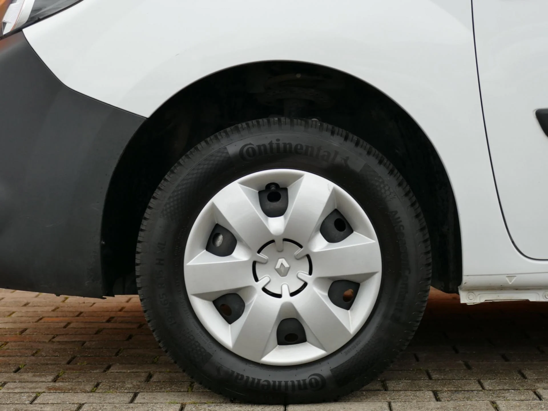 RENAULT KANGOO - Miniature 27 sur 30 - Cliquer pour voir cette photo