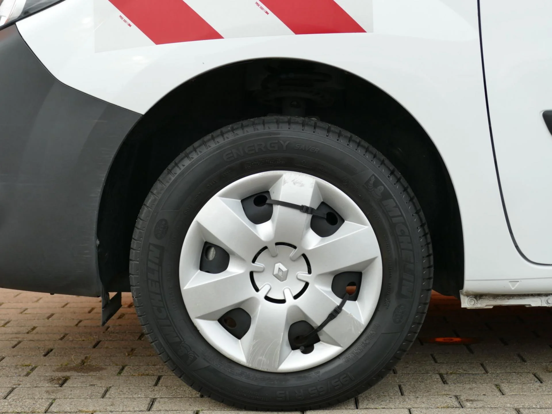 RENAULT KANGOO - Miniature 31 sur 32 - Cliquer pour voir cette photo