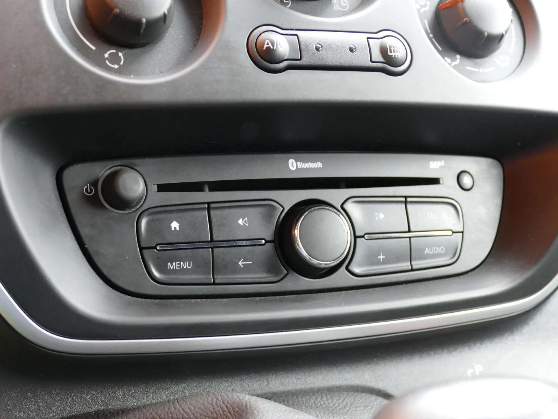 RENAULT KANGOO - Miniature 14 sur 31 - Cliquer pour voir cette photo