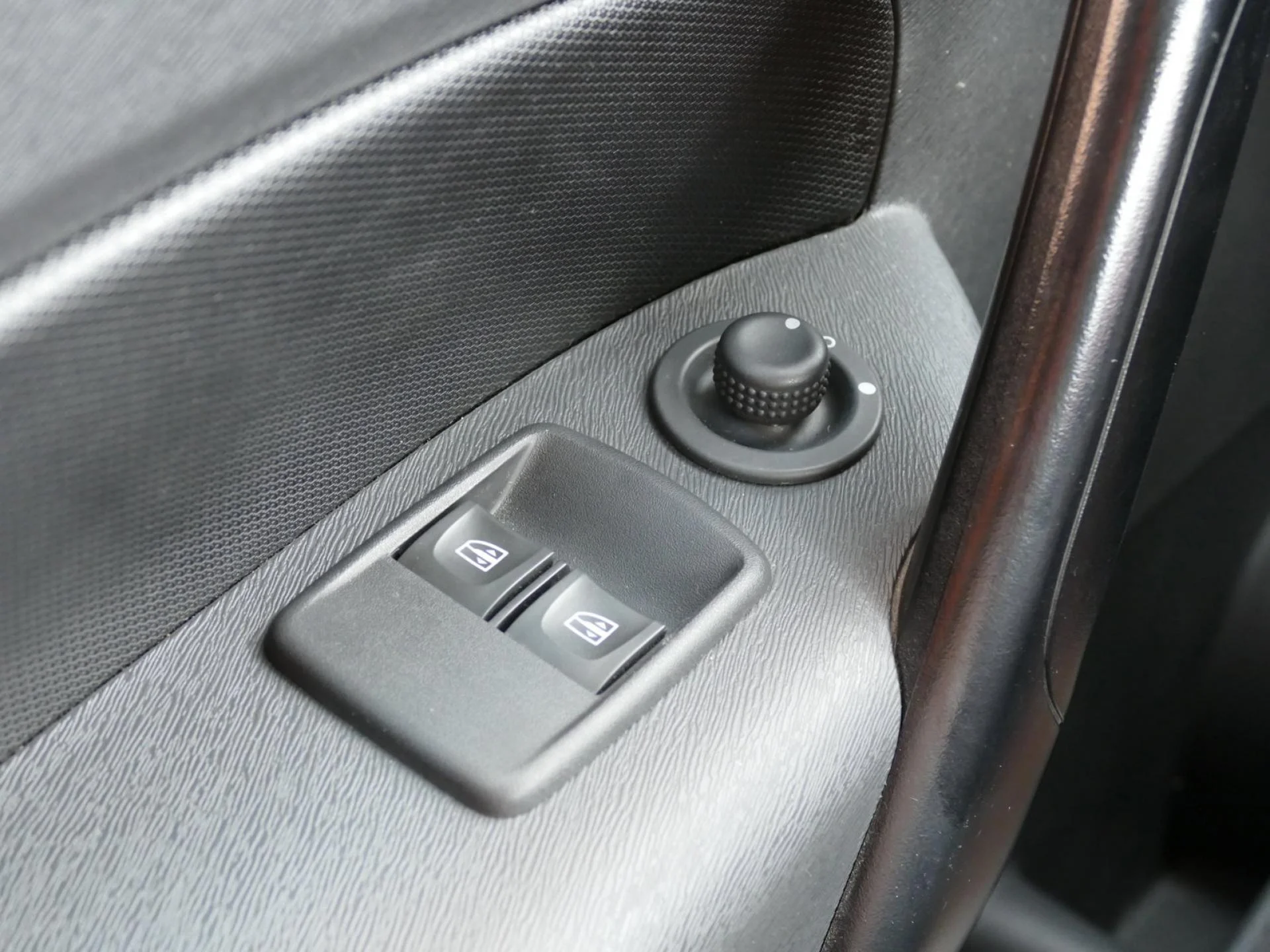 RENAULT KANGOO - Miniature 19 sur 31 - Cliquer pour voir cette photo