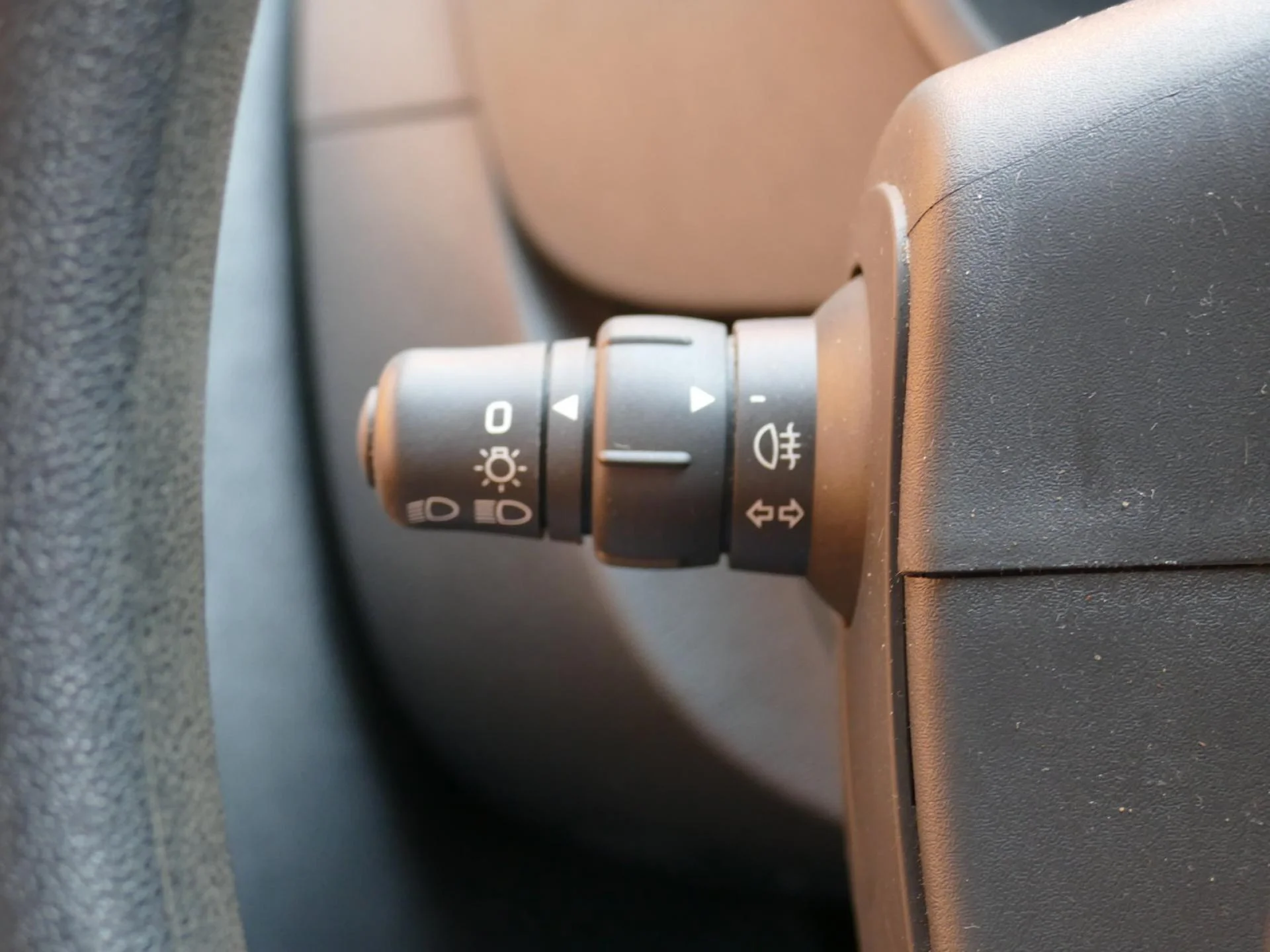 RENAULT KANGOO - Miniature 20 sur 31 - Cliquer pour voir cette photo