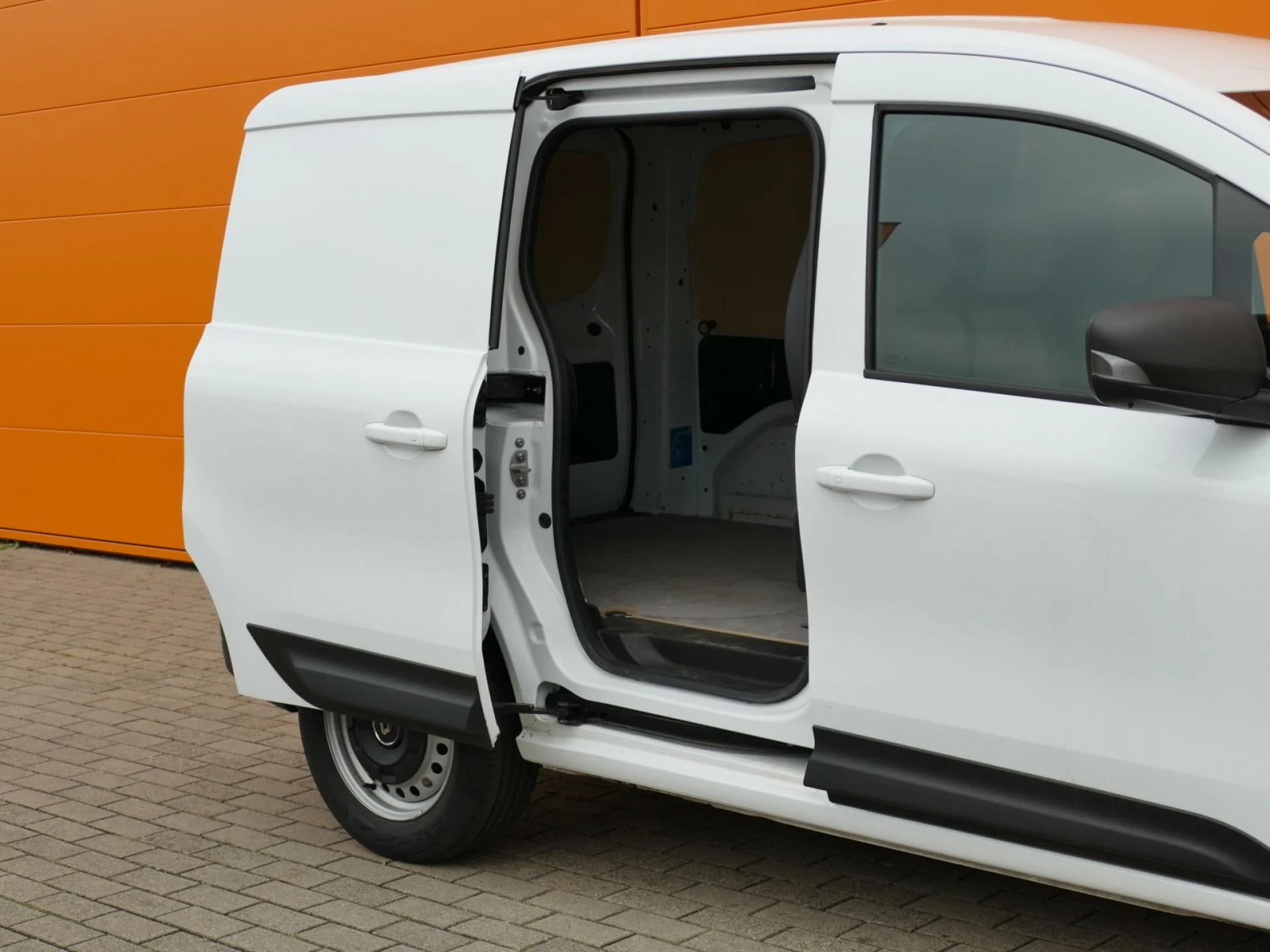 RENAULT KANGOO VAN - Miniature 7 sur 35 - Cliquer pour voir cette photo
