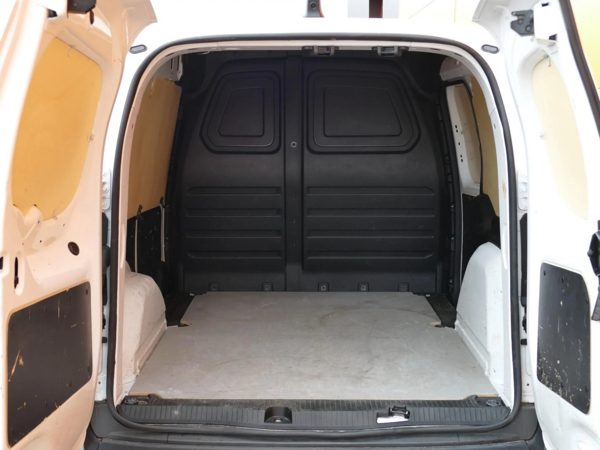 RENAULT KANGOO VAN - Miniature 8 sur 35 - Cliquer pour voir cette photo