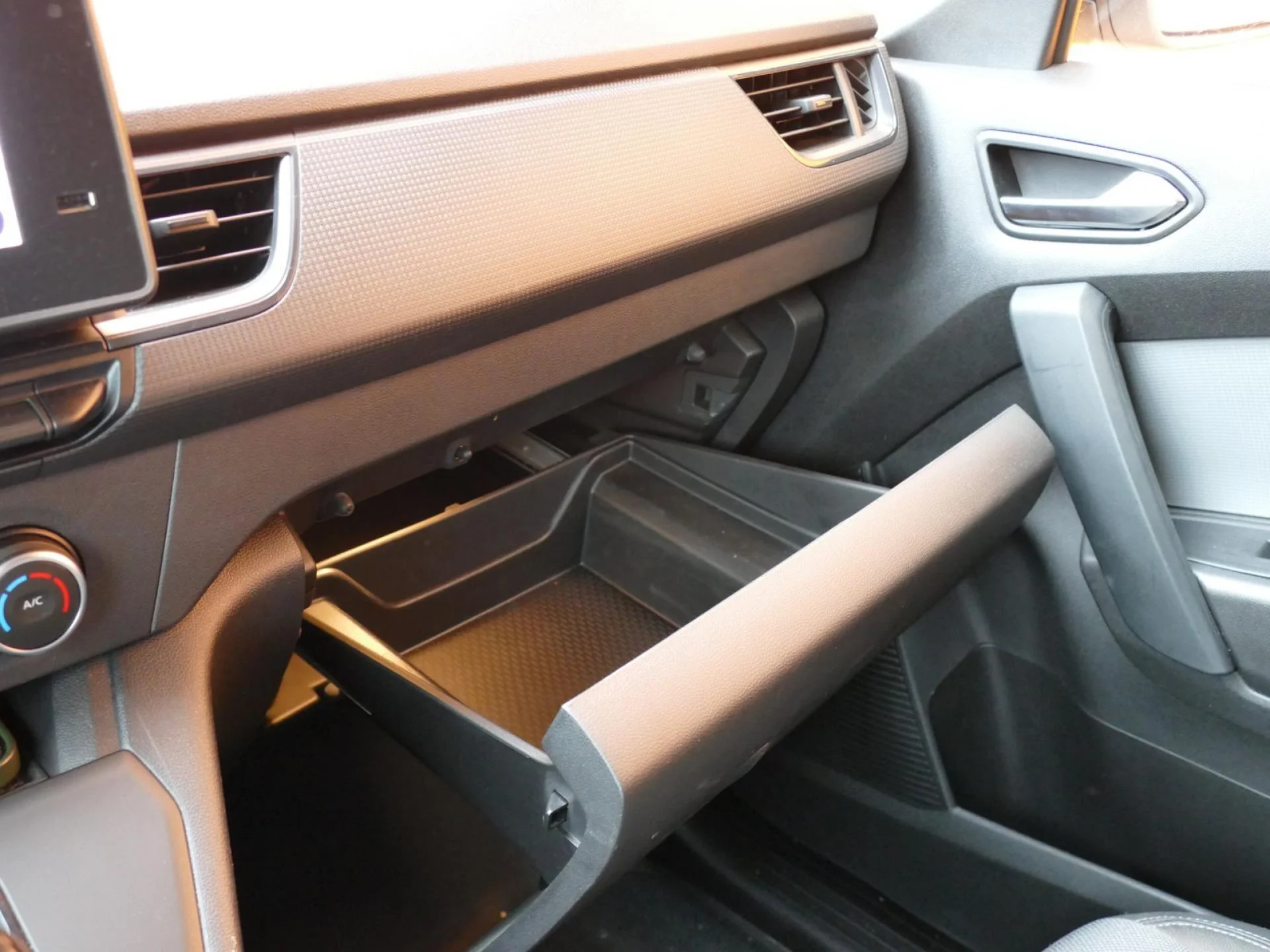 RENAULT KANGOO VAN - Miniature 23 sur 35 - Cliquer pour voir cette photo