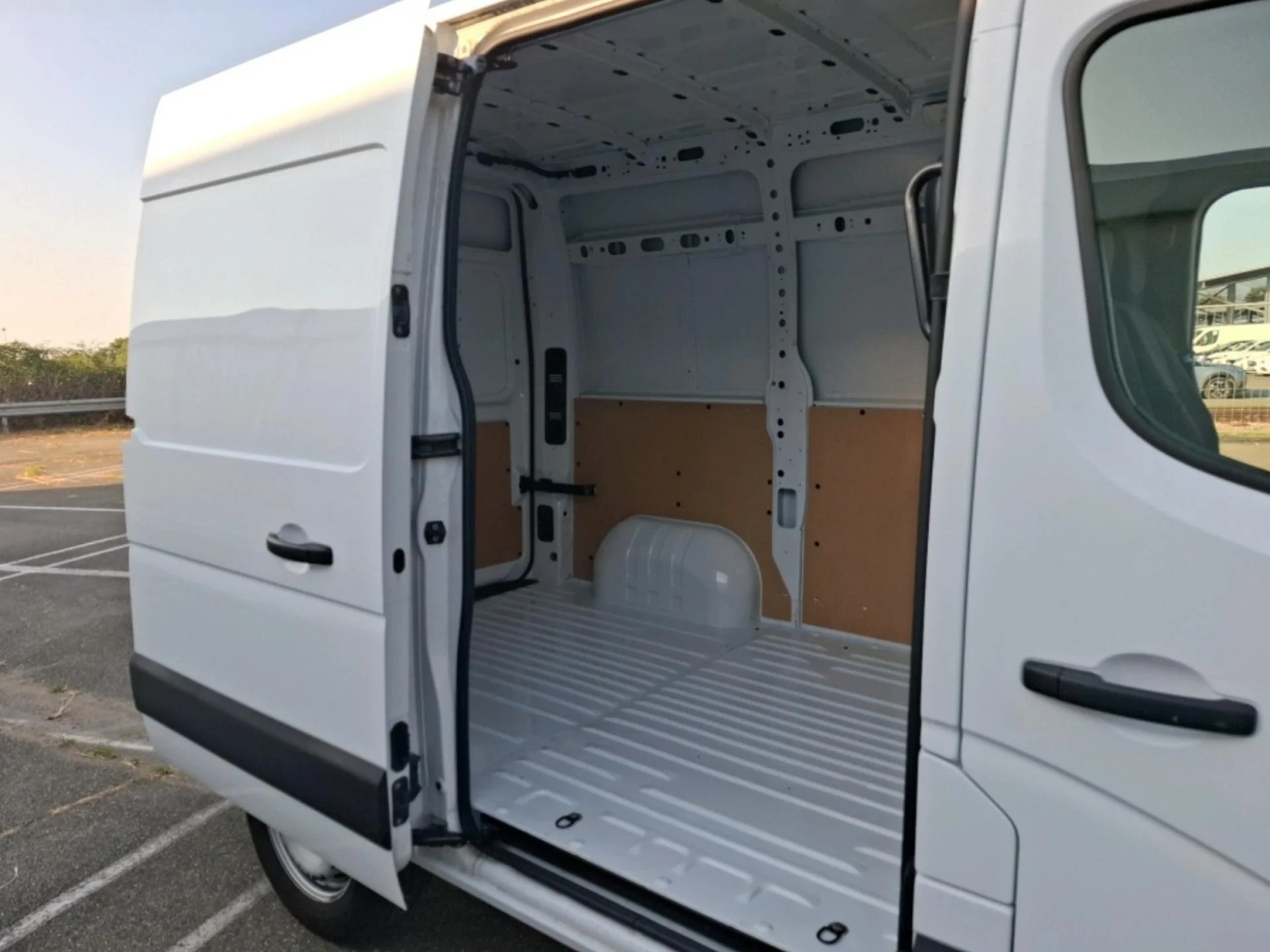 RENAULT MASTER - Miniature 25 sur 33 - Cliquer pour voir cette photo