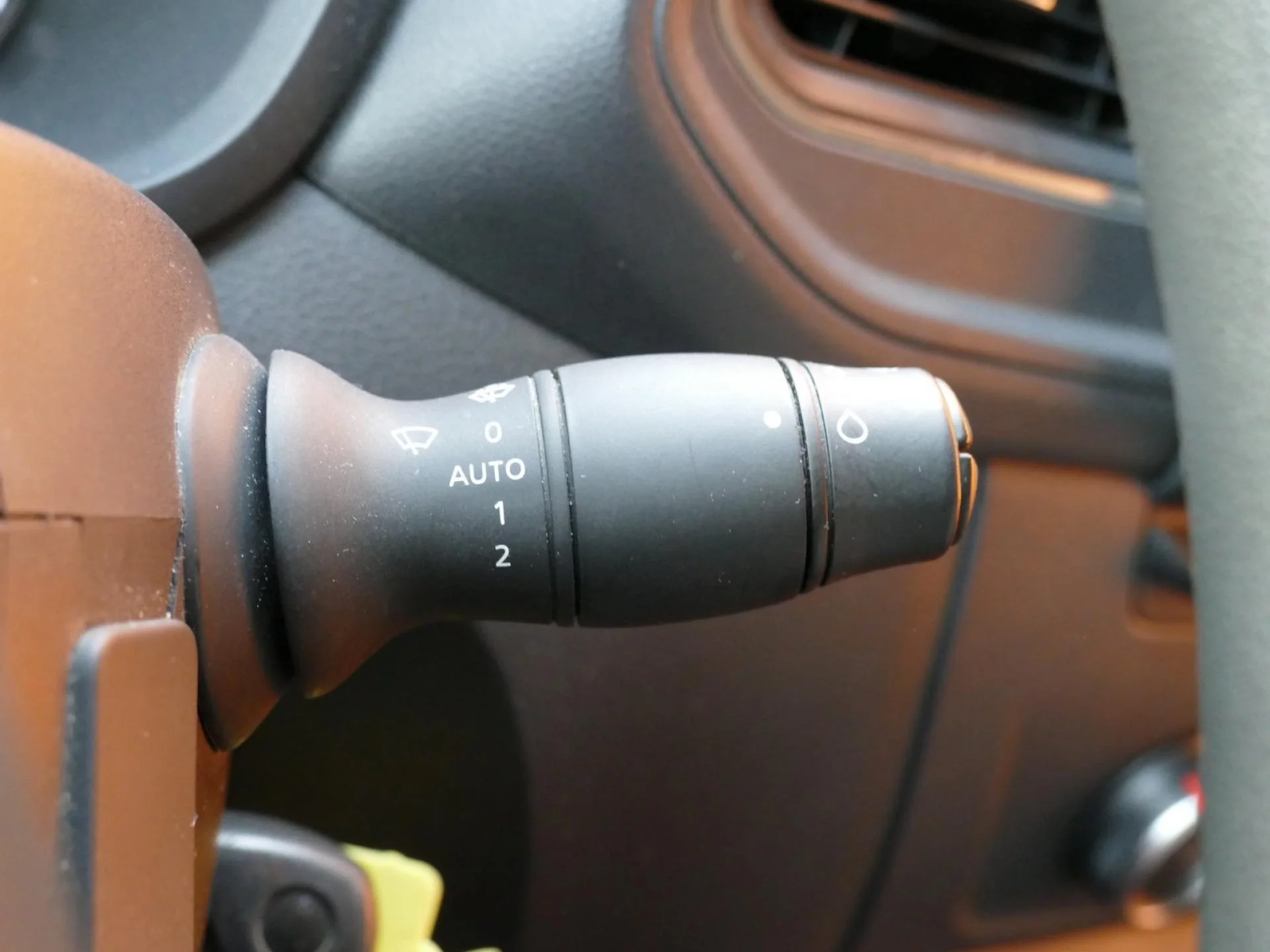 RENAULT MASTER - Miniature 23 sur 32 - Cliquer pour voir cette photo