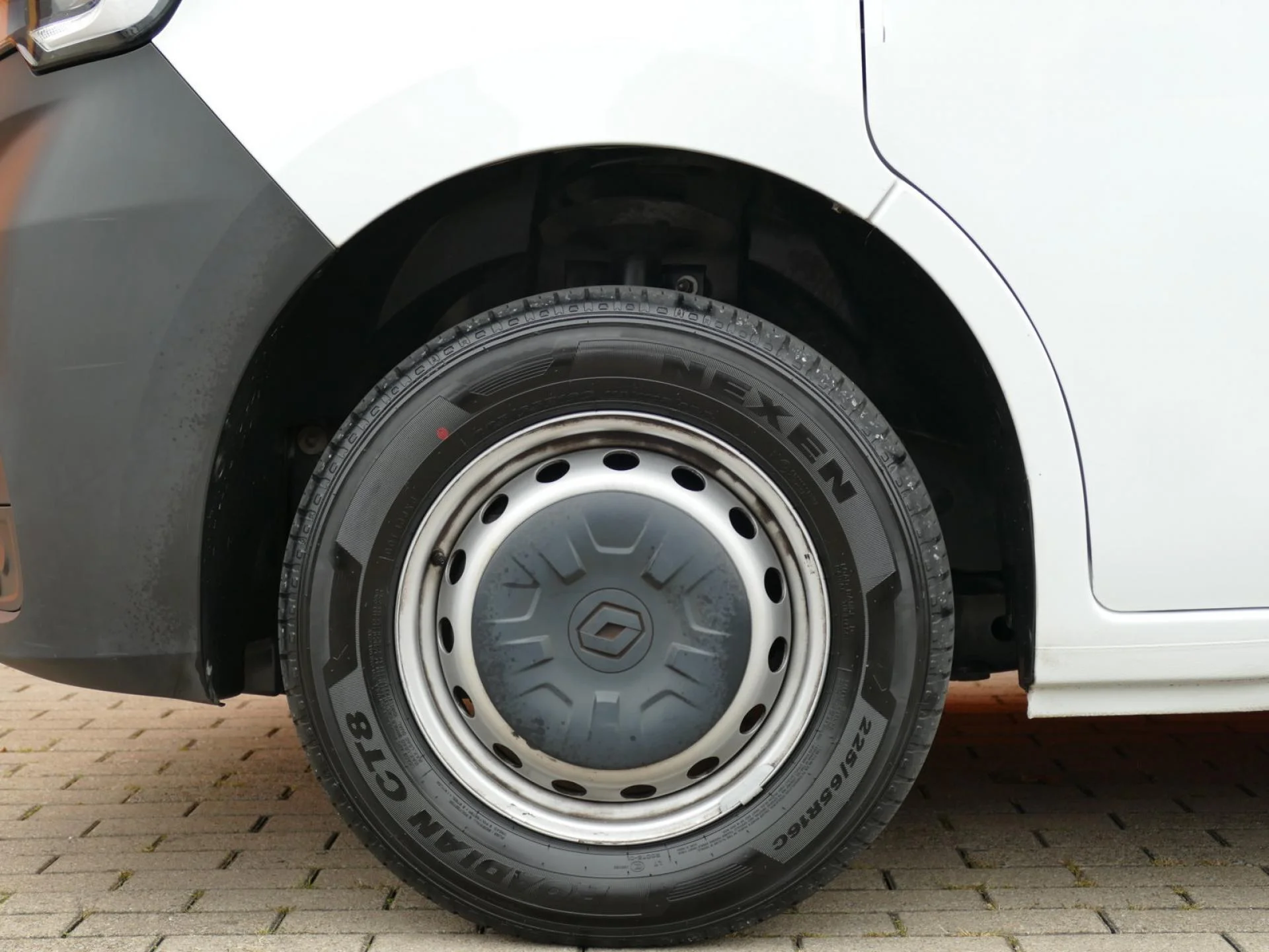 RENAULT MASTER - Miniature 31 sur 32 - Cliquer pour voir cette photo