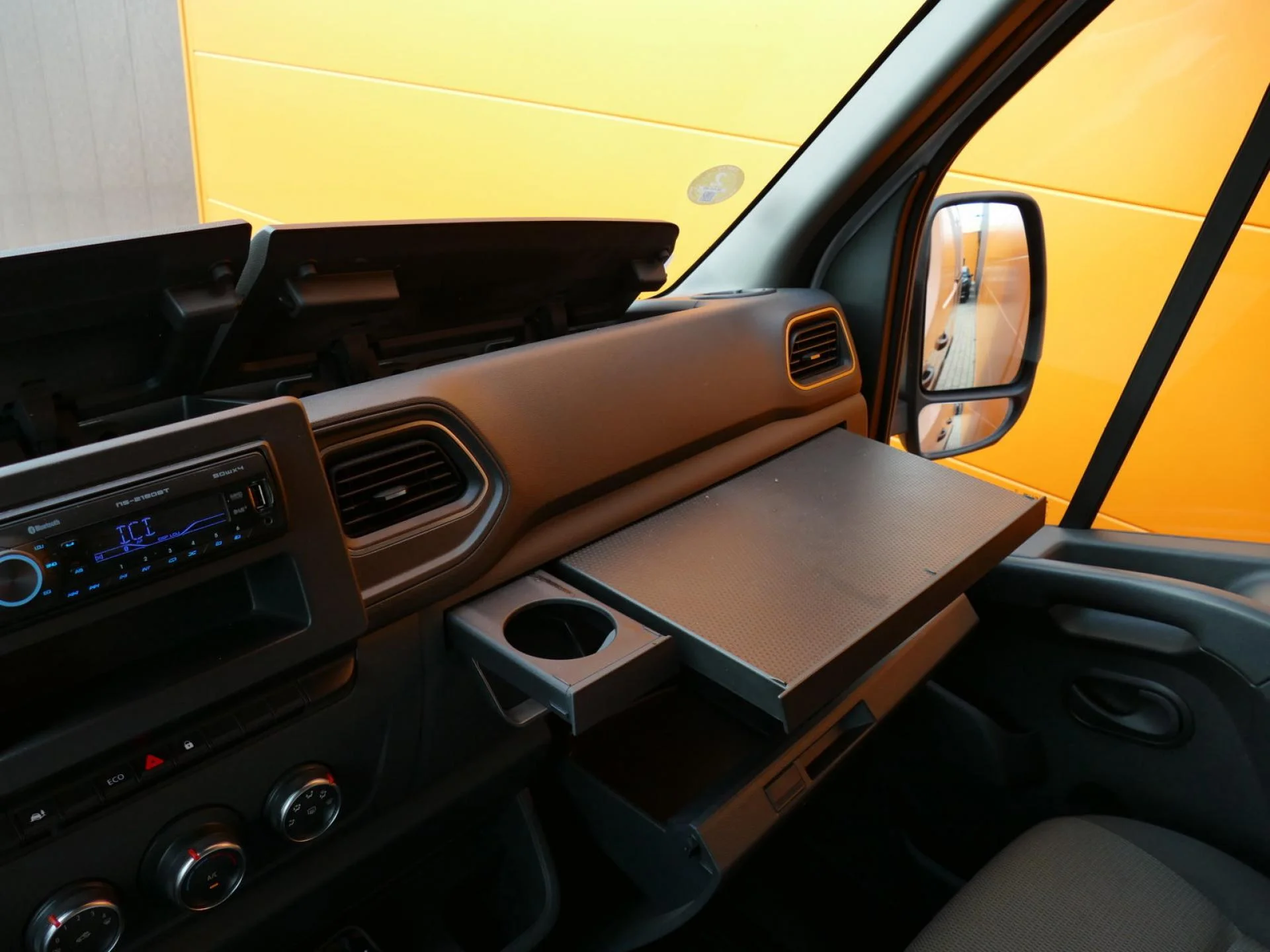 RENAULT MASTER - Miniature 17 sur 32 - Cliquer pour voir cette photo