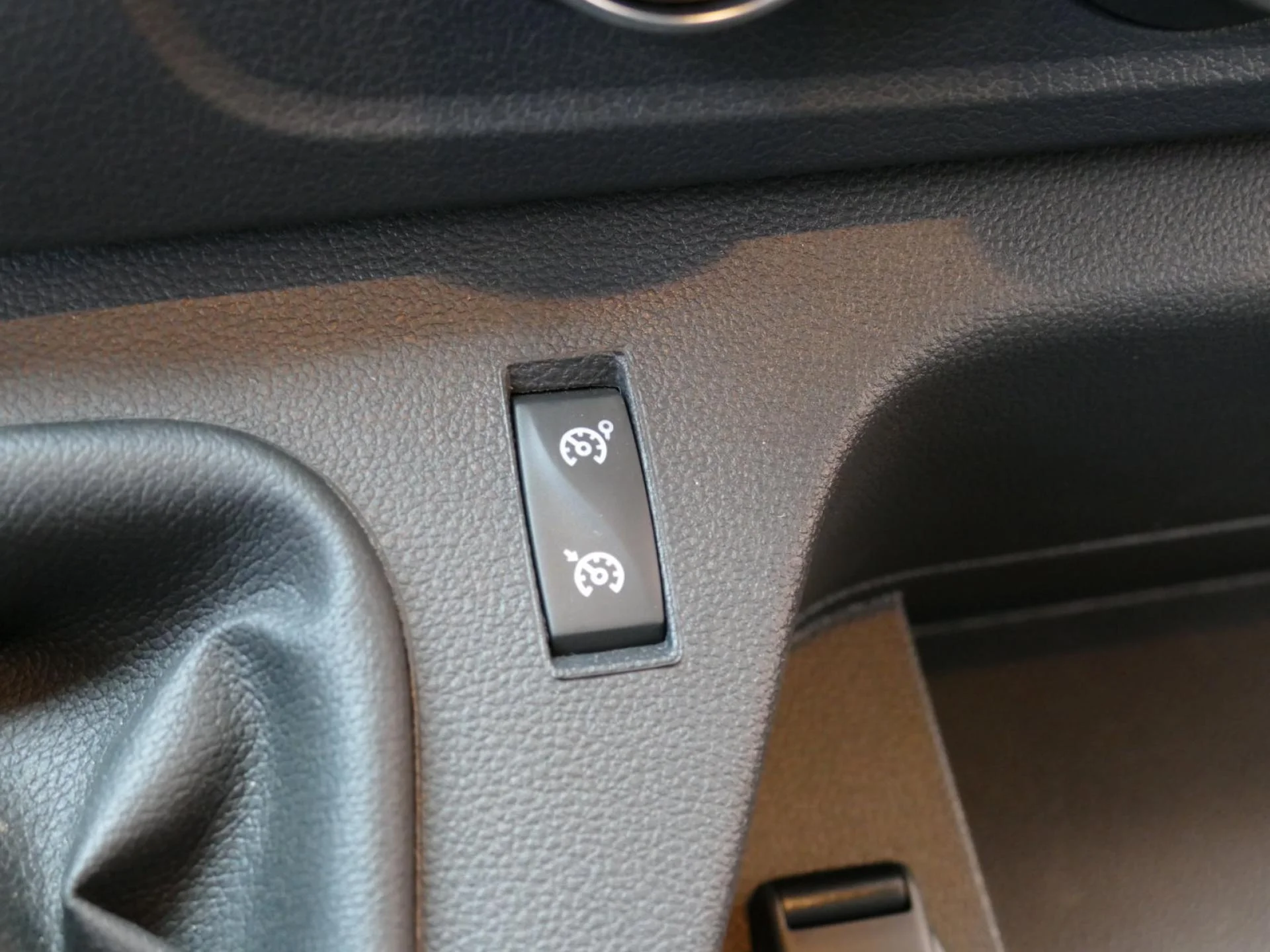 RENAULT MASTER - Miniature 12 sur 25 - Cliquer pour voir cette photo