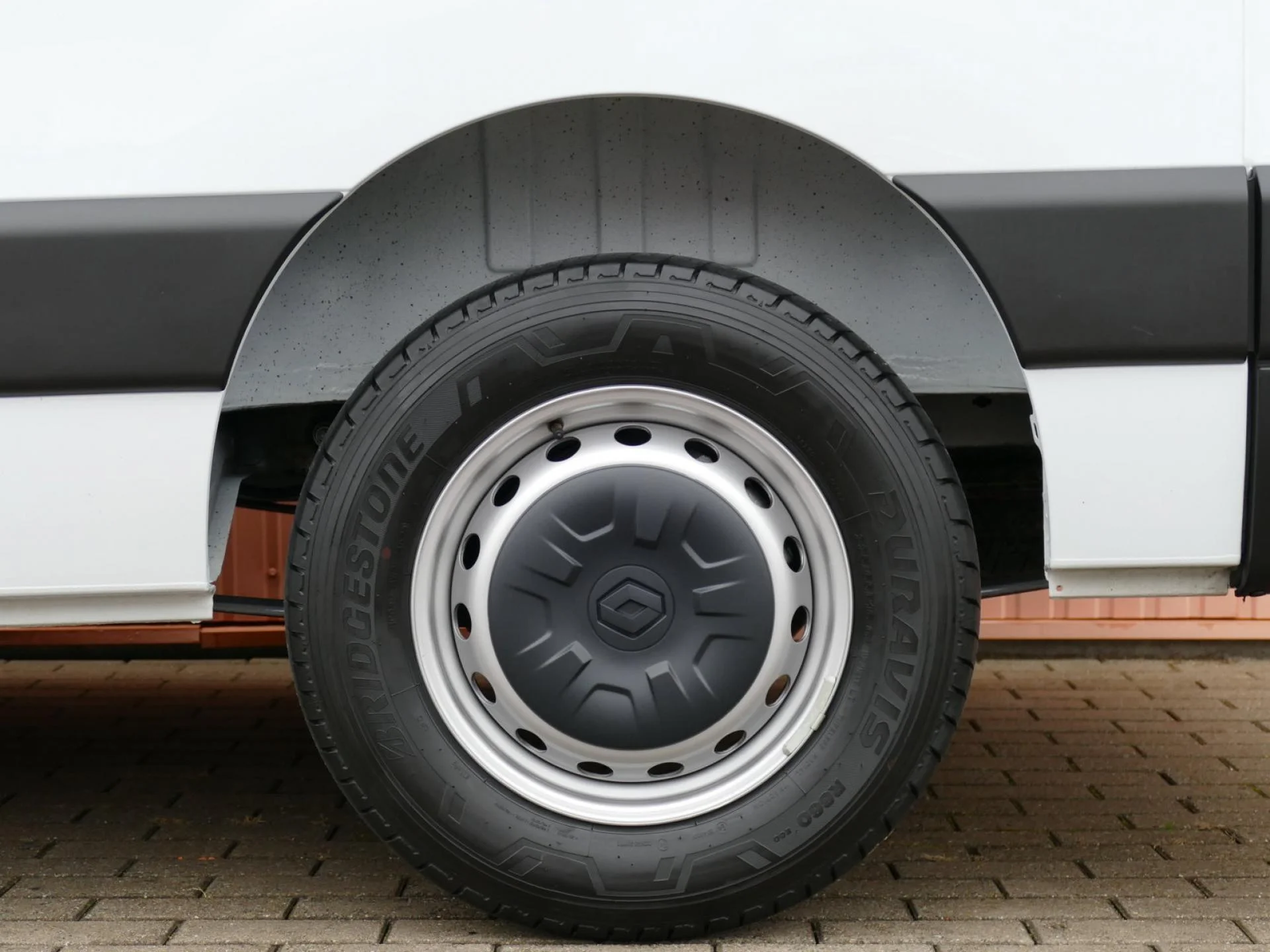 RENAULT MASTER - Miniature 23 sur 25 - Cliquer pour voir cette photo