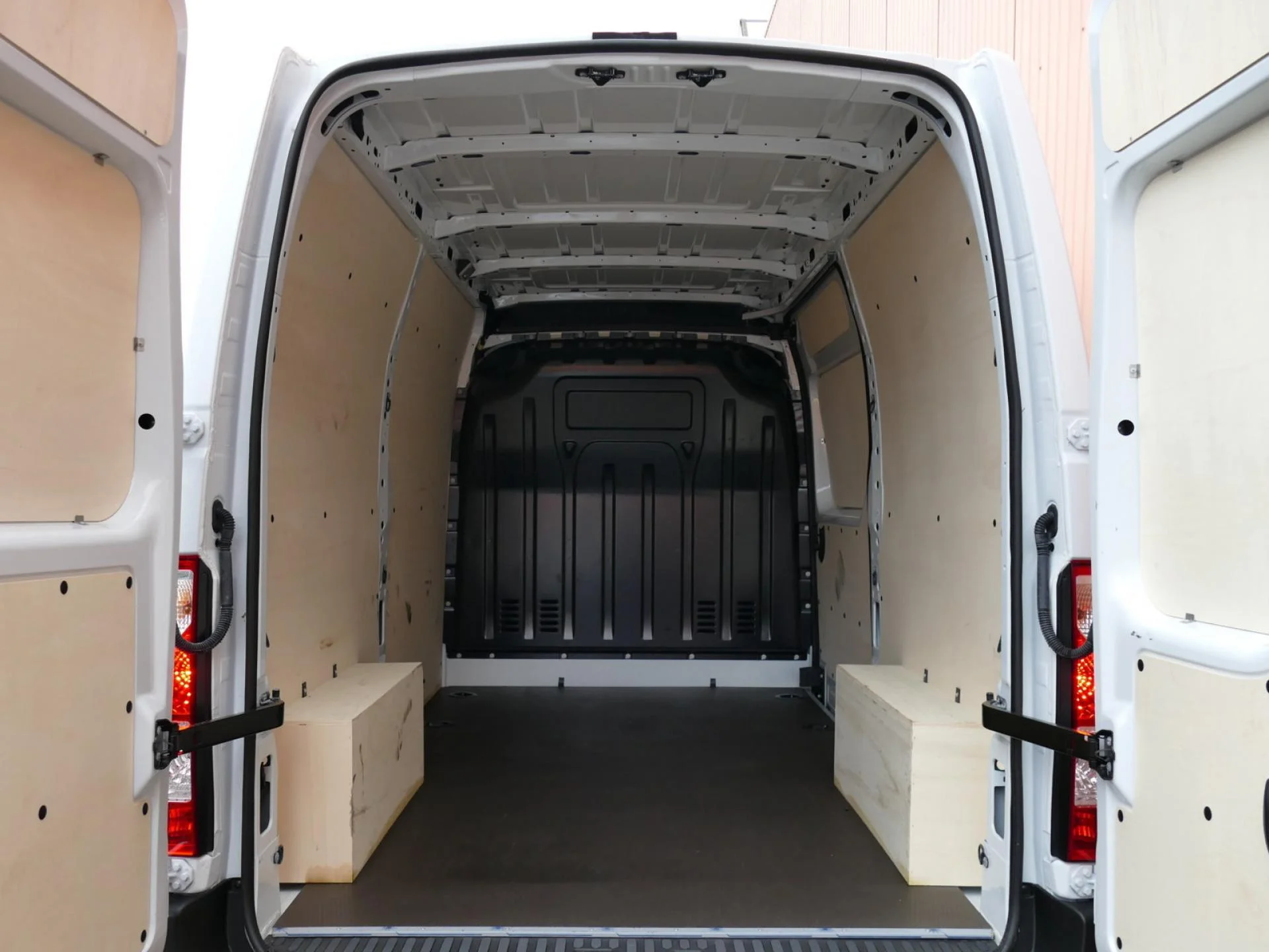 RENAULT MASTER - Miniature 7 sur 25 - Cliquer pour voir cette photo