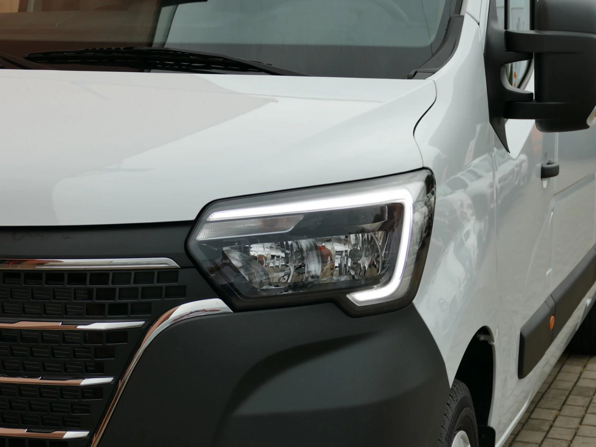 RENAULT MASTER - Miniature 14 sur 17 - Cliquer pour voir cette photo