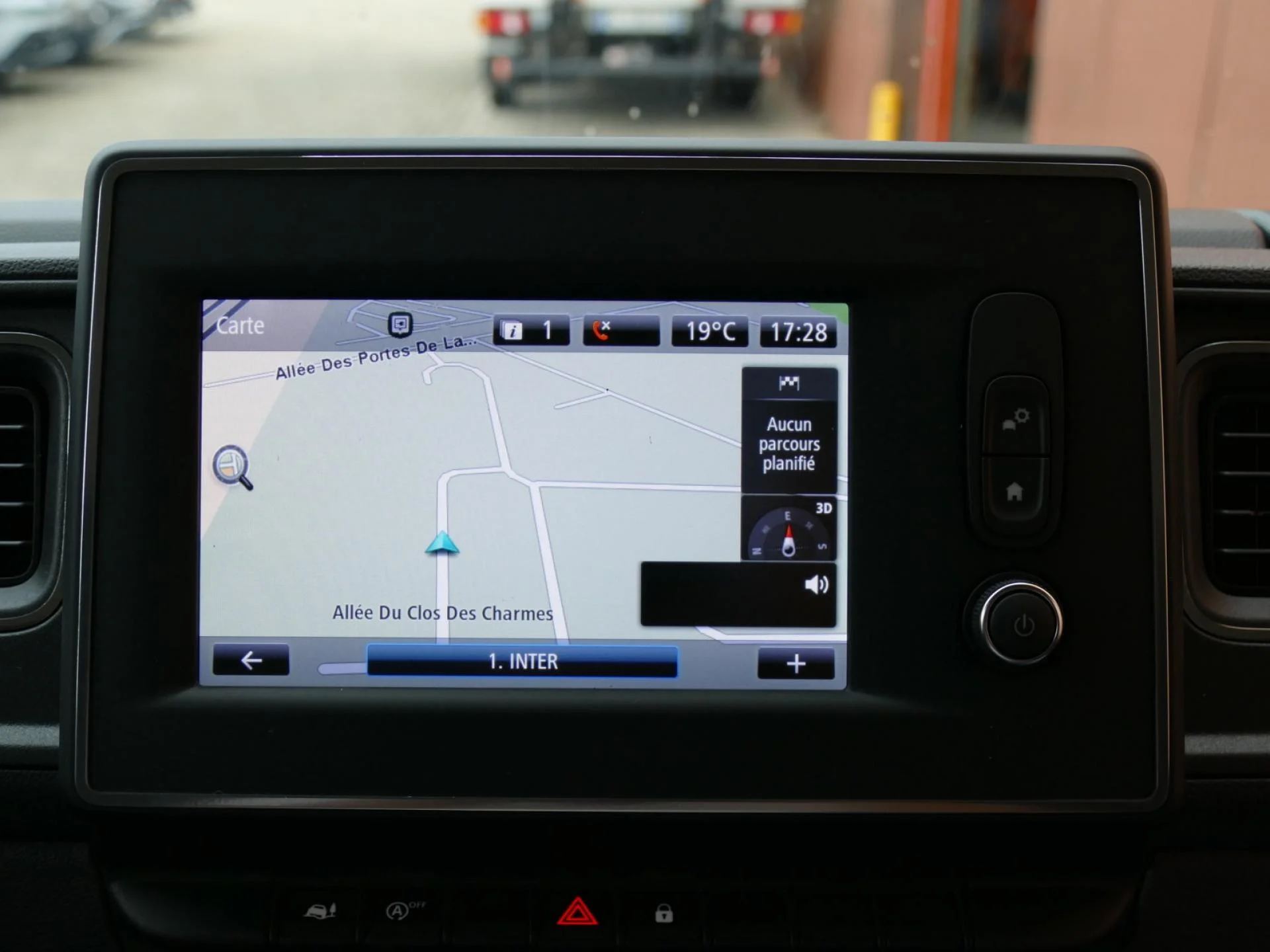 RENAULT MASTER - Miniature 4 sur 17 - Cliquer pour voir cette photo