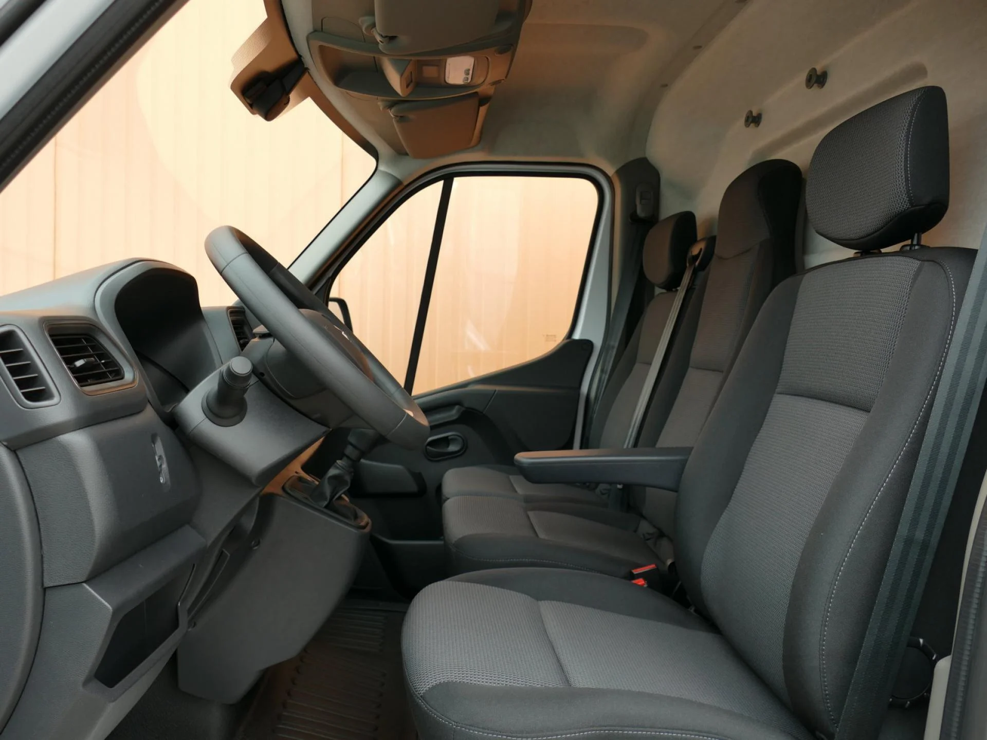 RENAULT MASTER - Miniature 5 sur 12 - Cliquer pour voir cette photo
