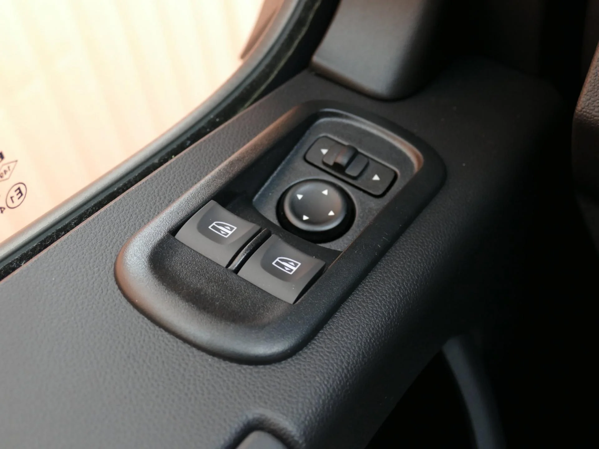 RENAULT MASTER - Miniature 10 sur 12 - Cliquer pour voir cette photo