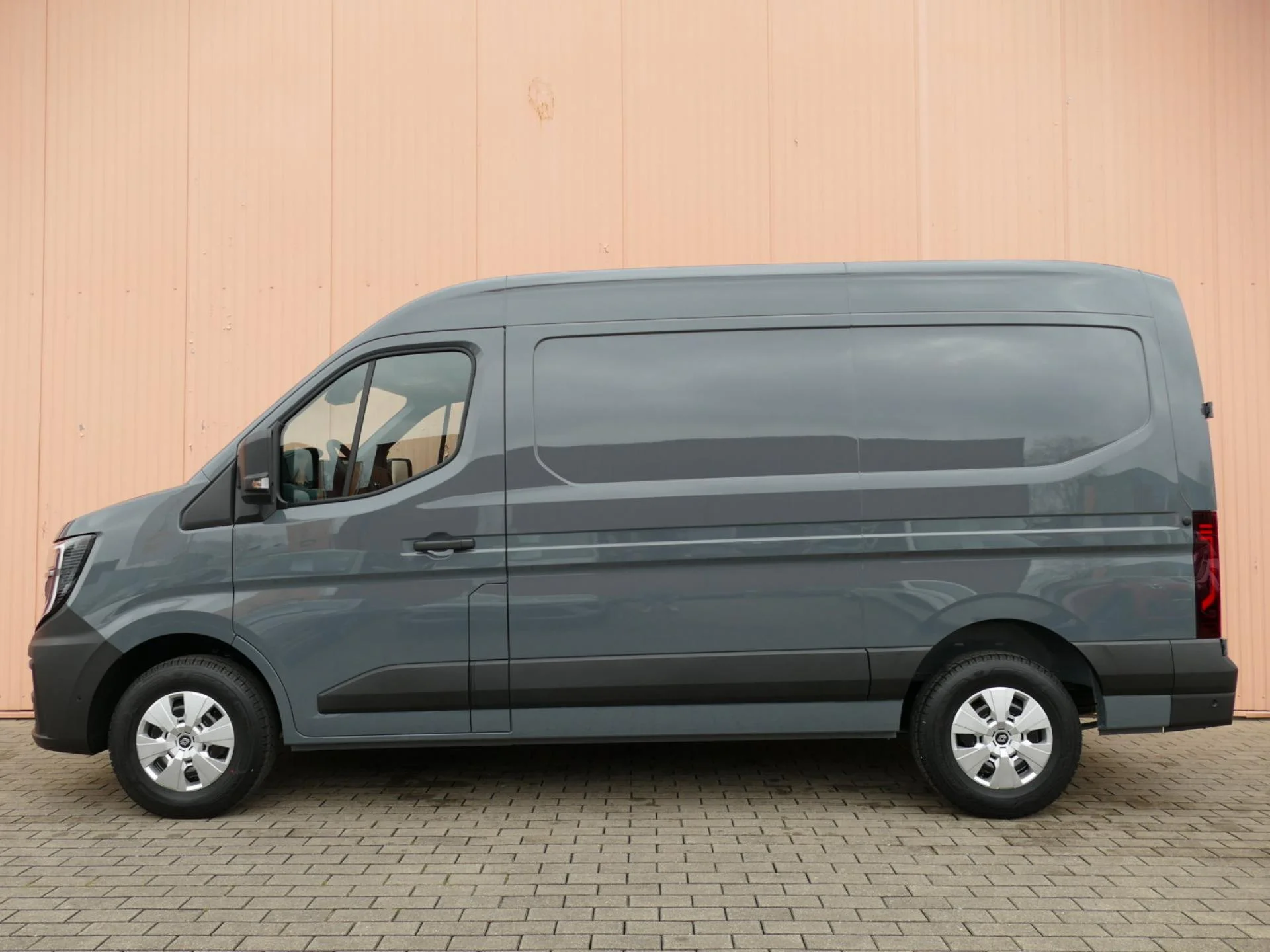 RENAULT MASTER - Miniature 29 sur 32 - Cliquer pour voir cette photo