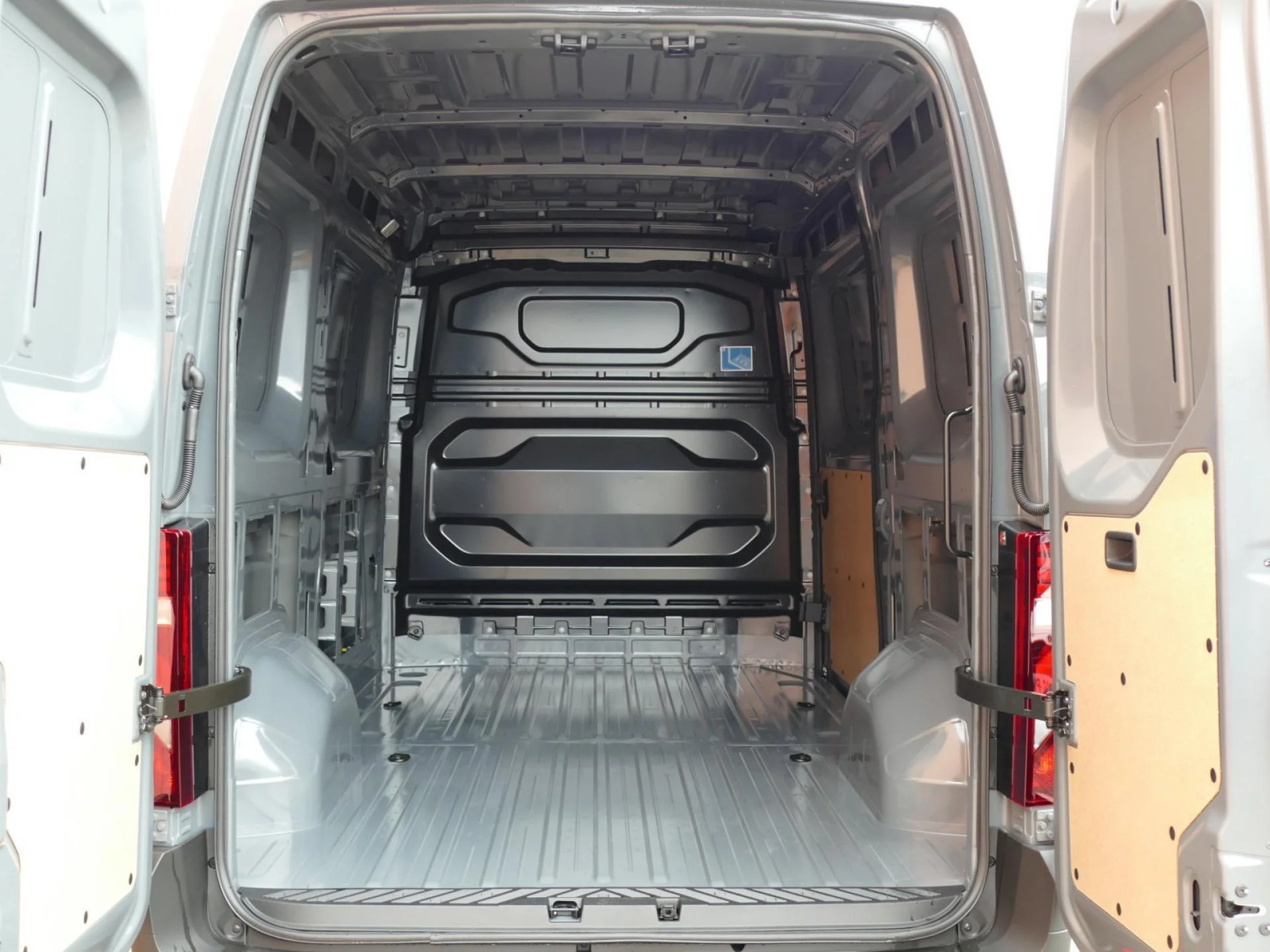 RENAULT MASTER - Miniature 28 sur 32 - Cliquer pour voir cette photo