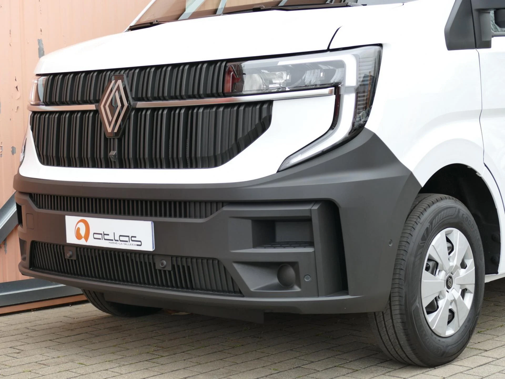 RENAULT MASTER - Miniature 22 sur 32 - Cliquer pour voir cette photo