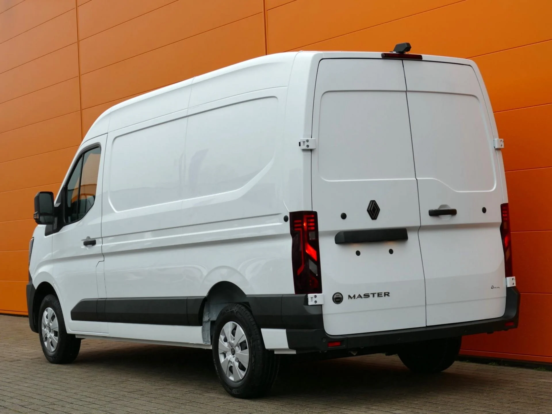 RENAULT MASTER - Miniature 4 sur 32 - Cliquer pour voir cette photo