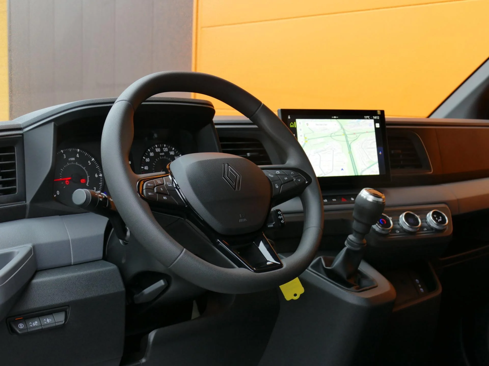 RENAULT MASTER - Miniature 14 sur 32 - Cliquer pour voir cette photo