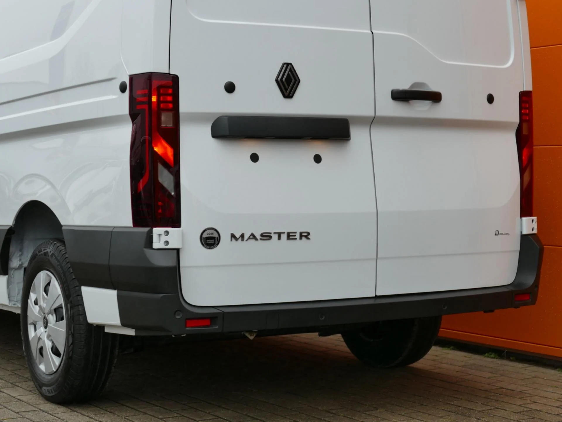 RENAULT MASTER - Miniature 30 sur 32 - Cliquer pour voir cette photo