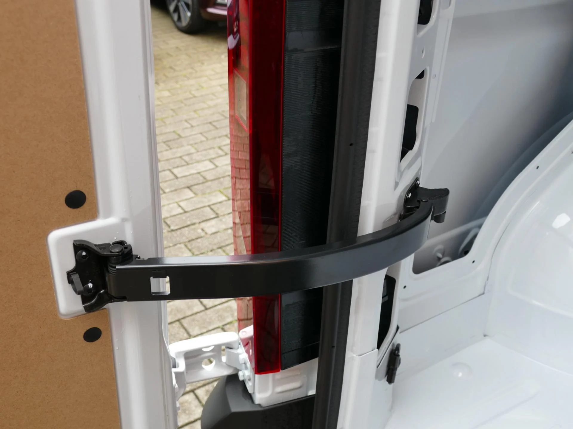 RENAULT MASTER - Miniature 29 sur 35 - Cliquer pour voir cette photo