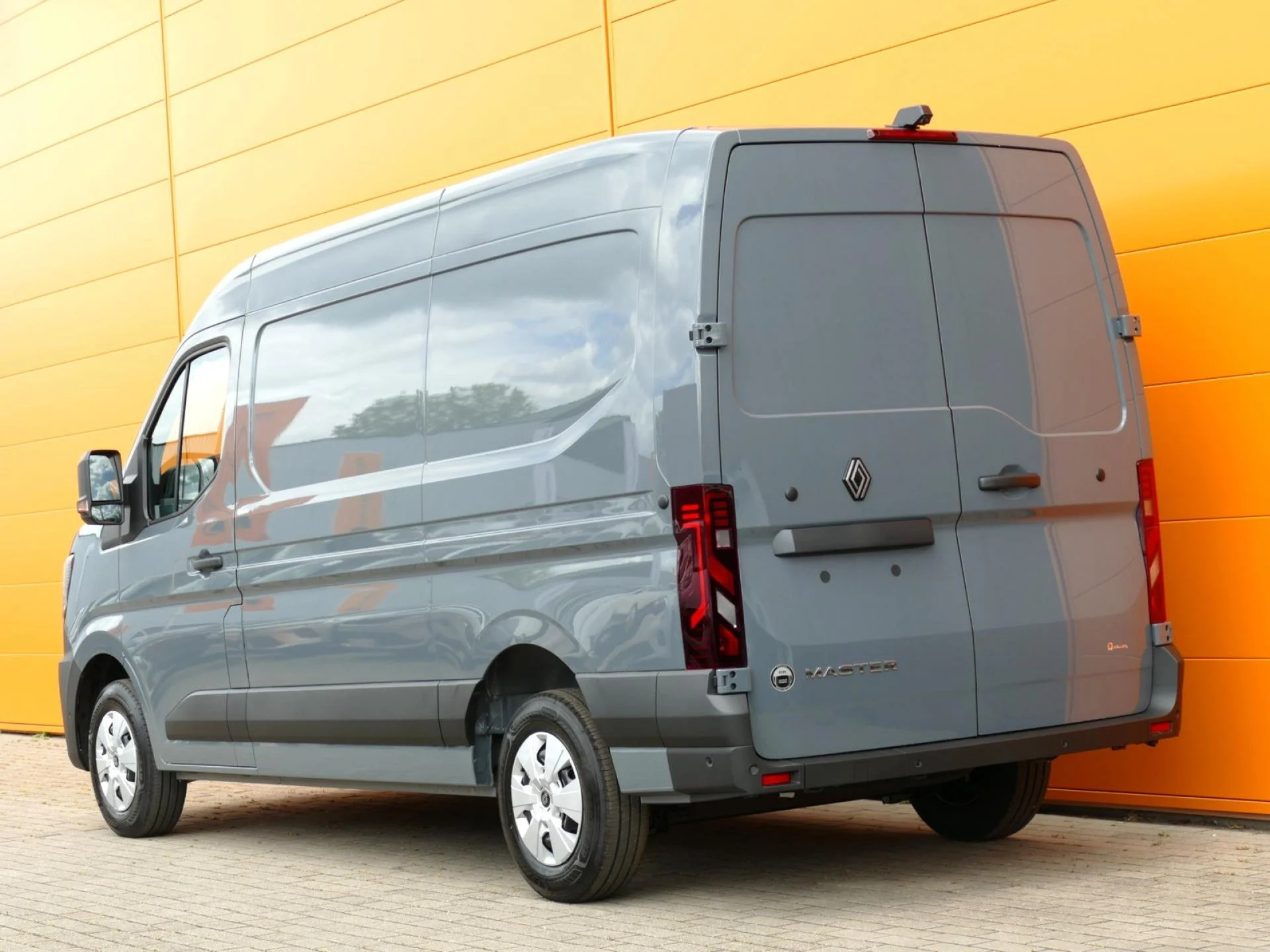RENAULT MASTER - Miniature 4 sur 33 - Cliquer pour voir cette photo