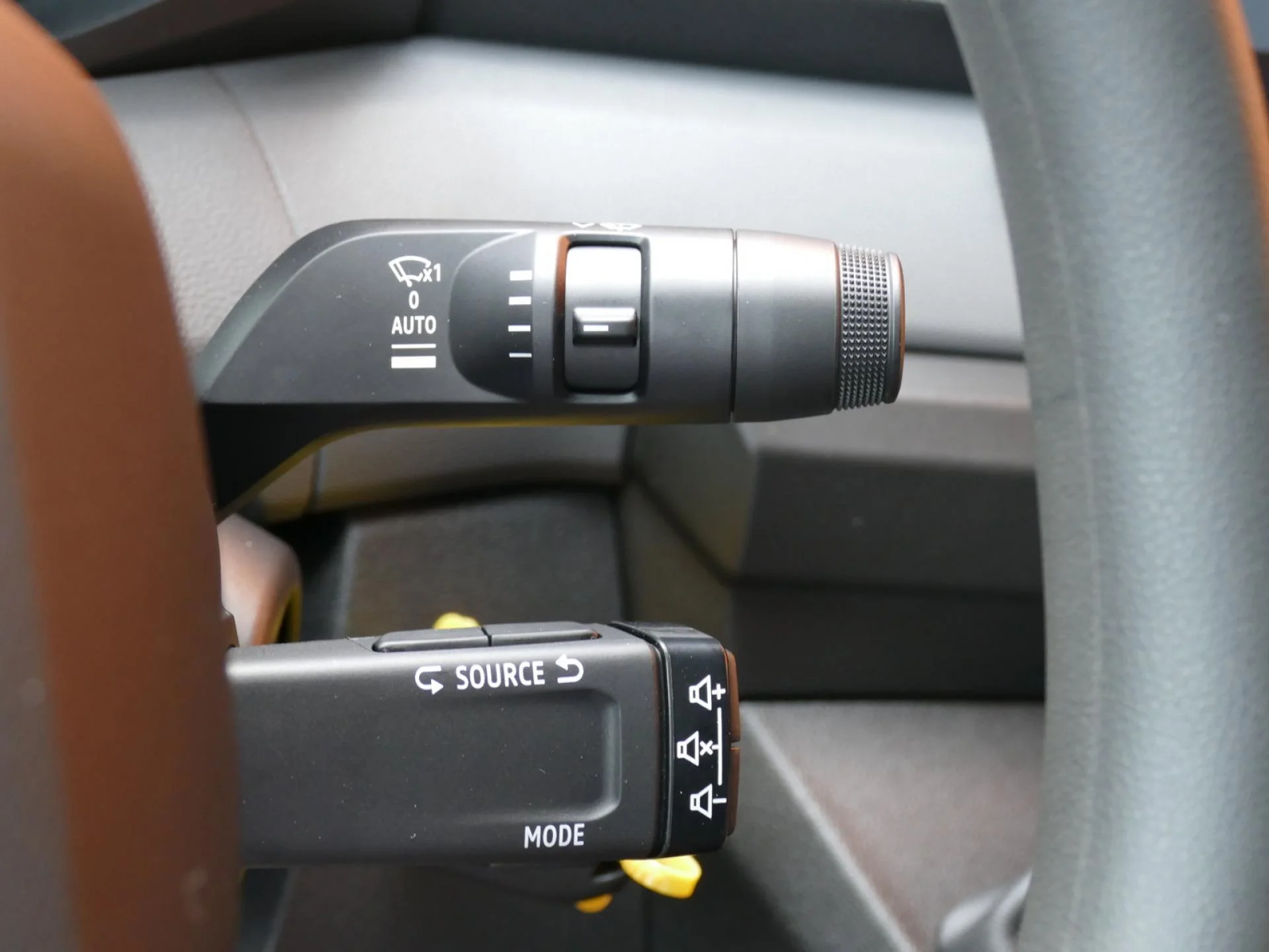 RENAULT MASTER - Miniature 25 sur 33 - Cliquer pour voir cette photo