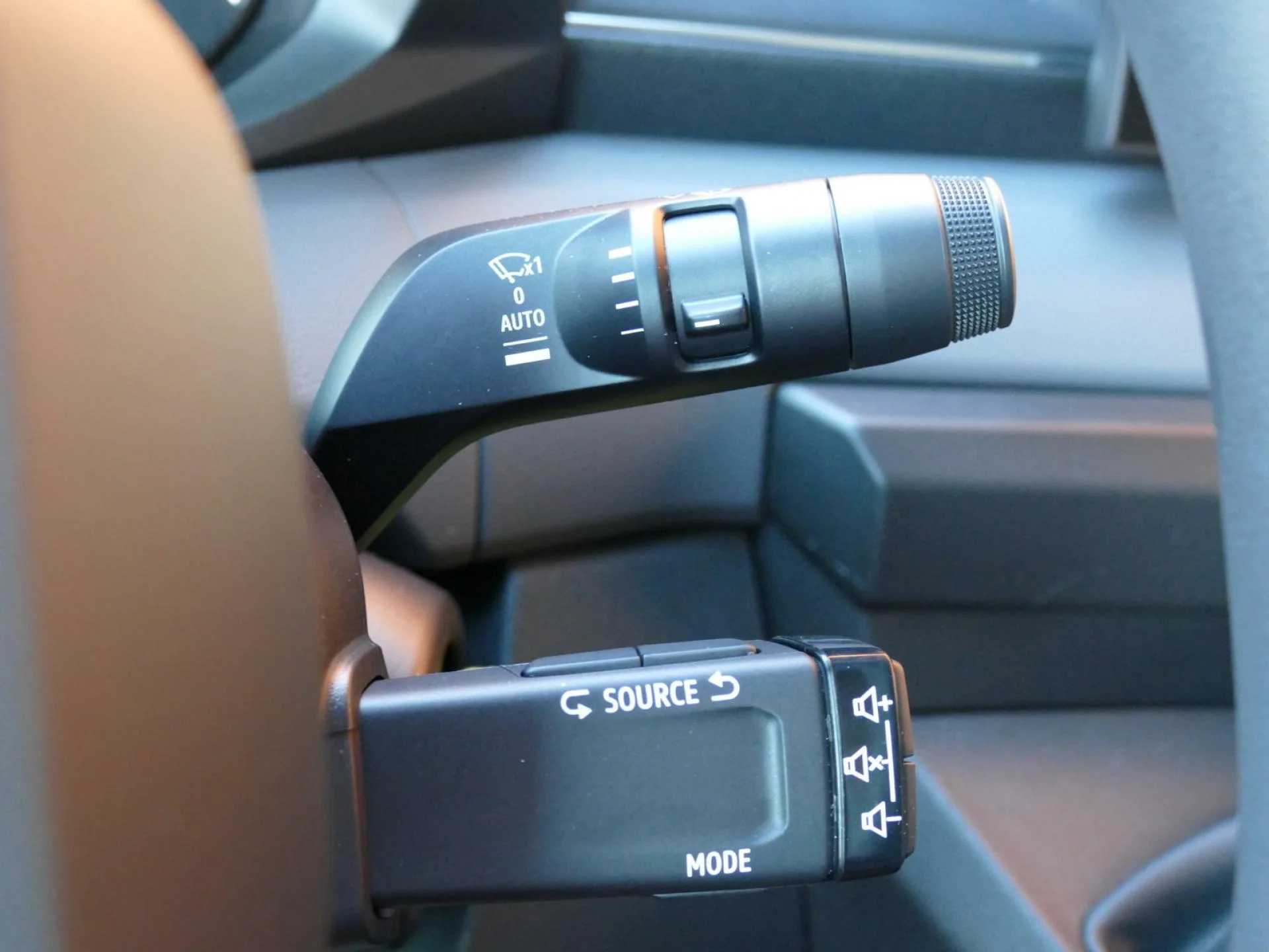 RENAULT MASTER - Miniature 18 sur 26 - Cliquer pour voir cette photo