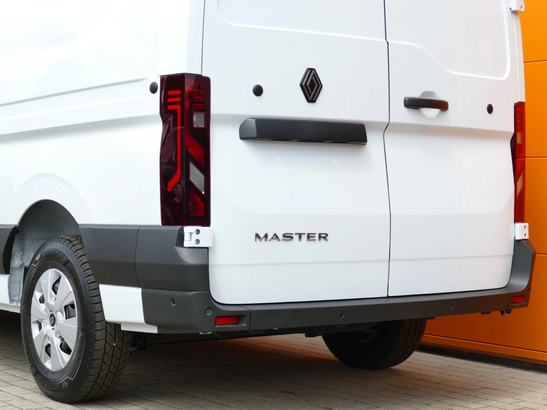 RENAULT MASTER - Miniature 25 sur 27 - Cliquer pour voir cette photo