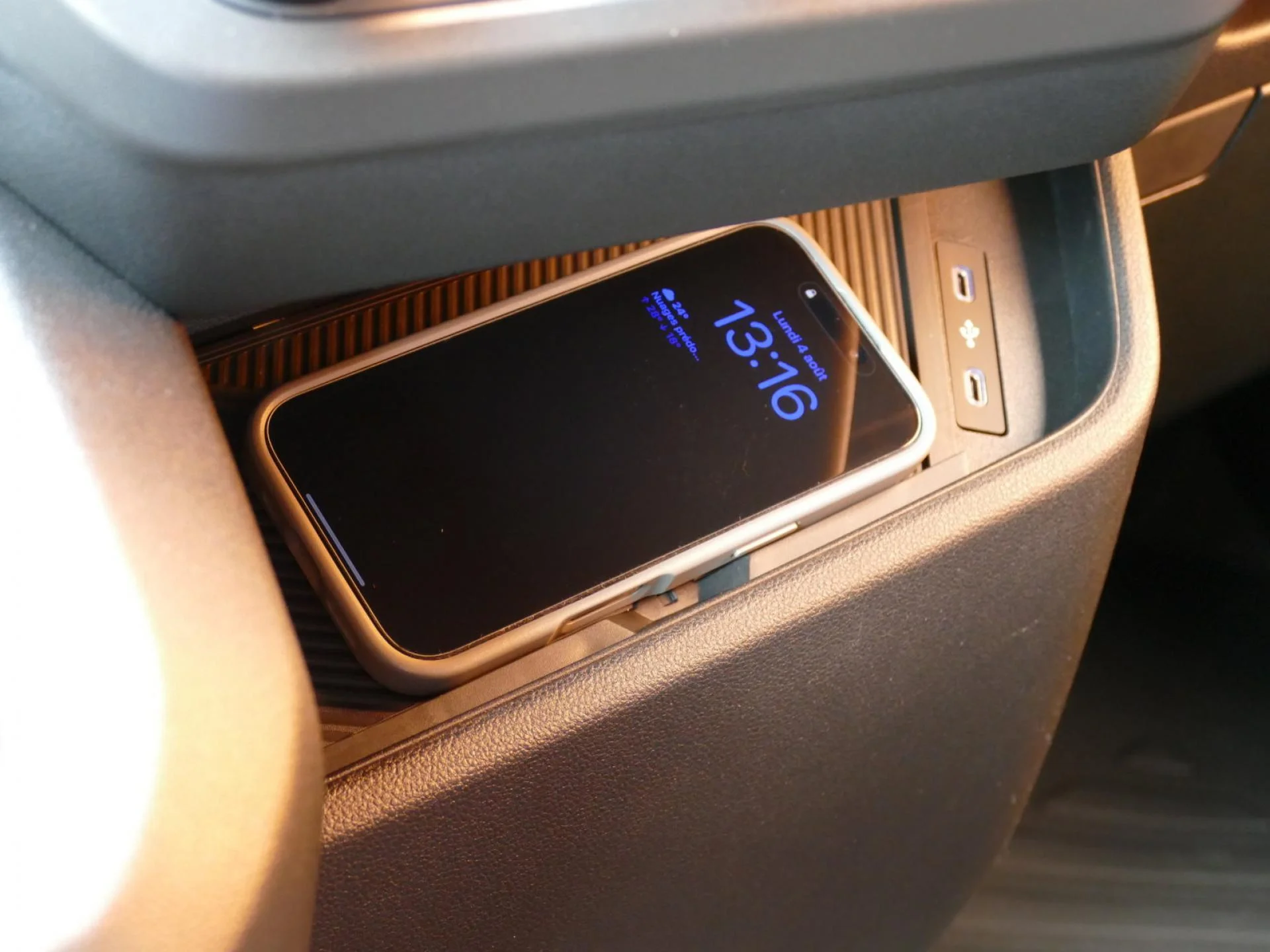 RENAULT MASTER - Miniature 12 sur 27 - Cliquer pour voir cette photo