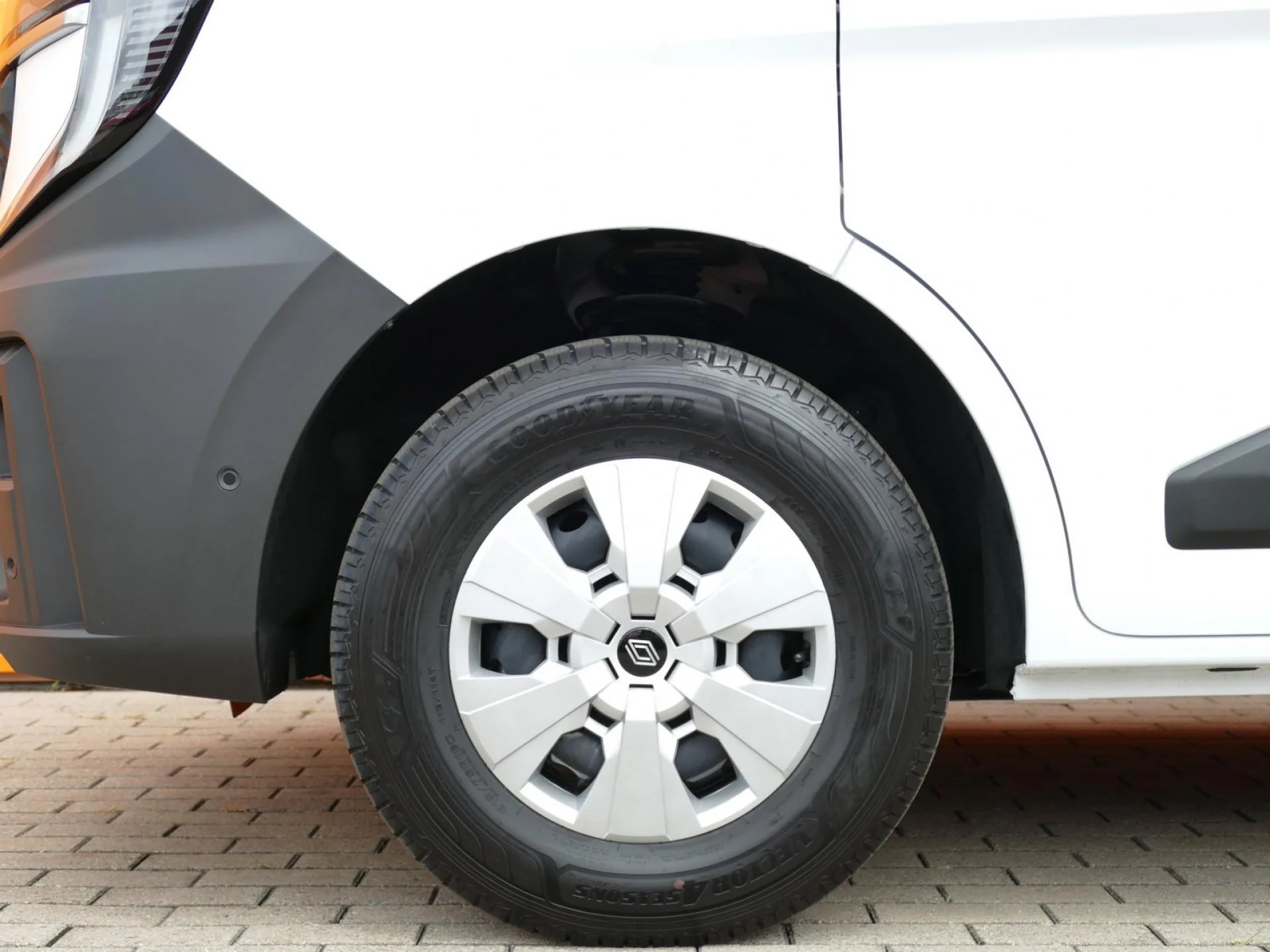 RENAULT MASTER - Miniature 26 sur 27 - Cliquer pour voir cette photo