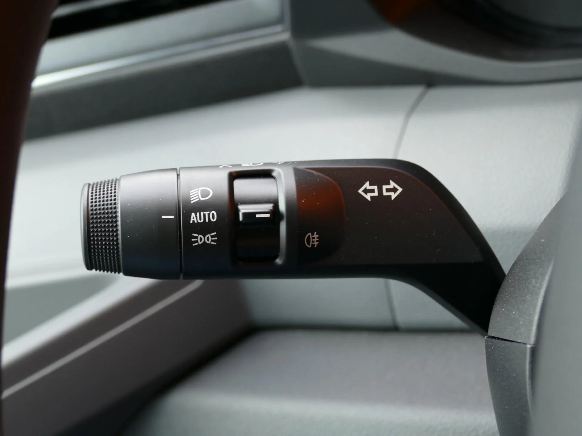 RENAULT MASTER - Miniature 18 sur 27 - Cliquer pour voir cette photo