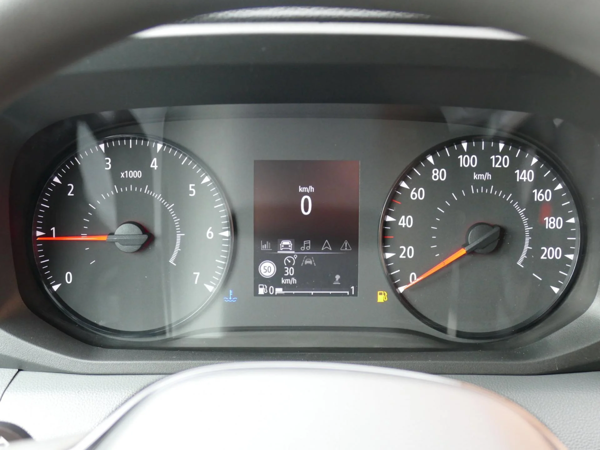 RENAULT MASTER - Miniature 12 sur 33 - Cliquer pour voir cette photo