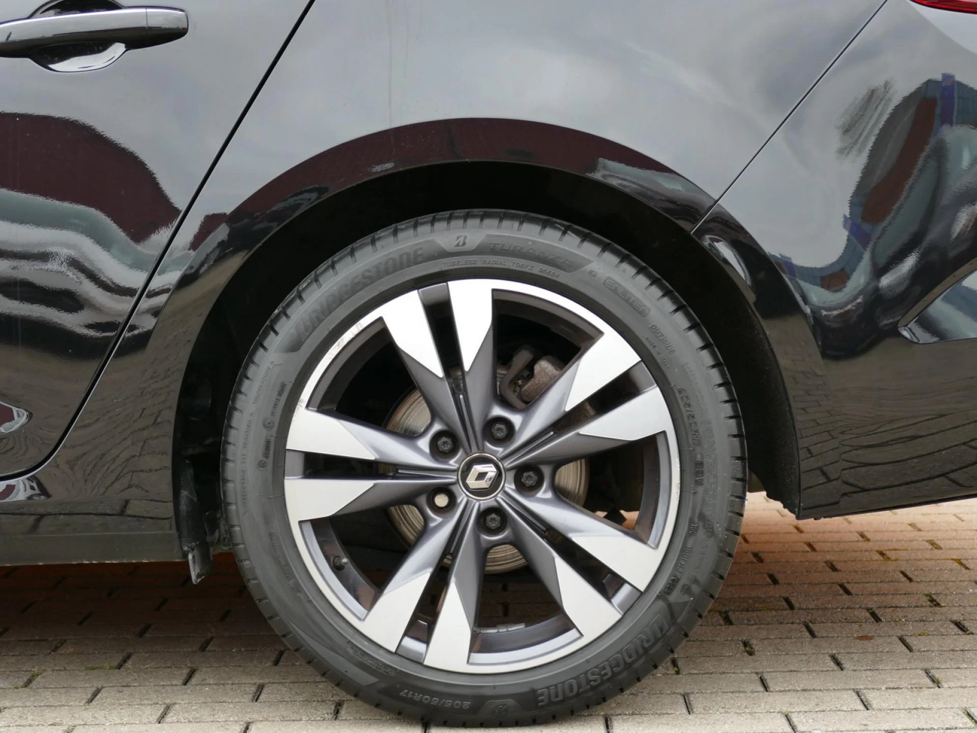 RENAULT MEGANE - Miniature 31 sur 31 - Cliquer pour voir cette photo