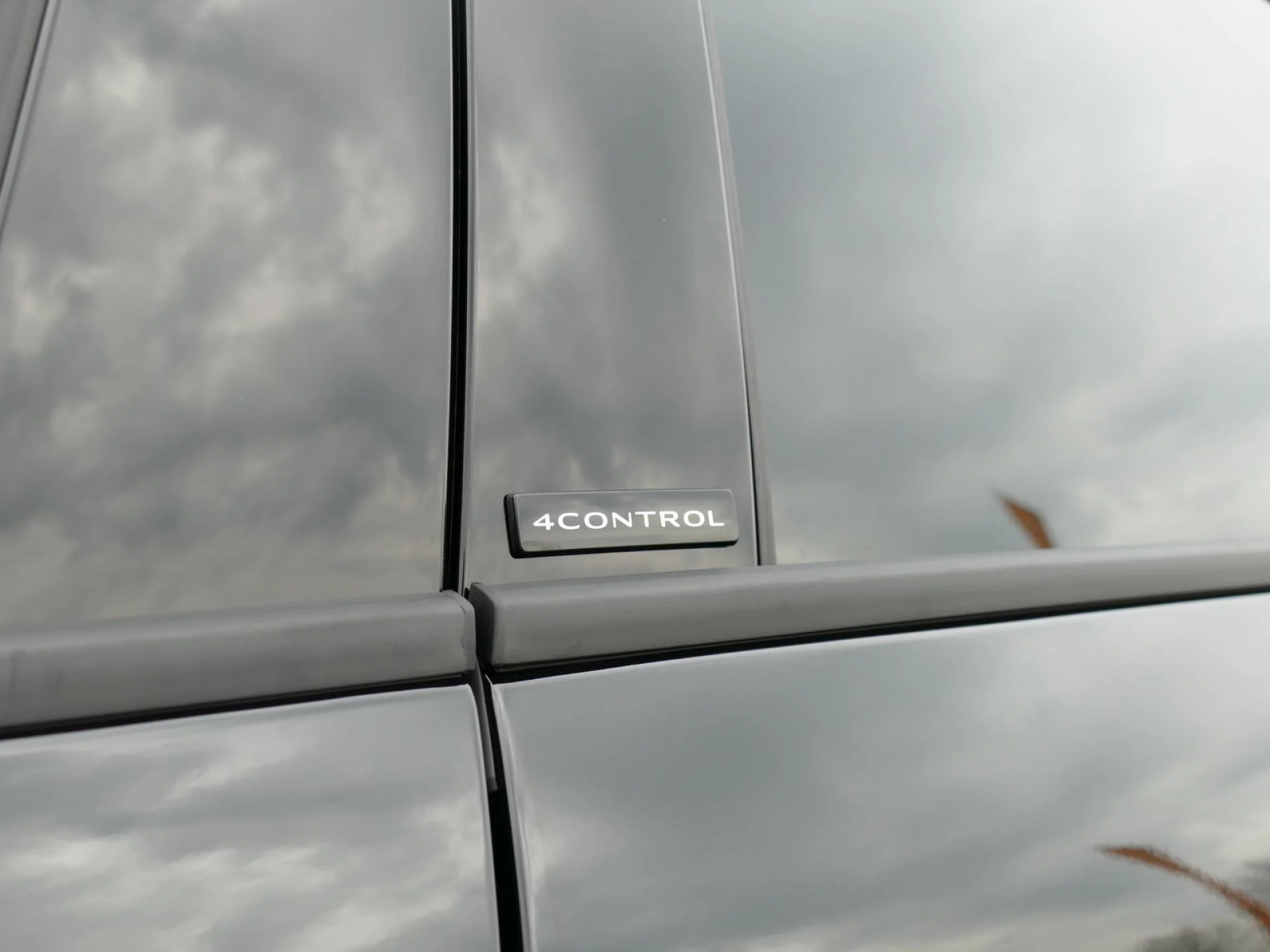 RENAULT RAFALE - Miniature 30 sur 31 - Cliquer pour voir cette photo