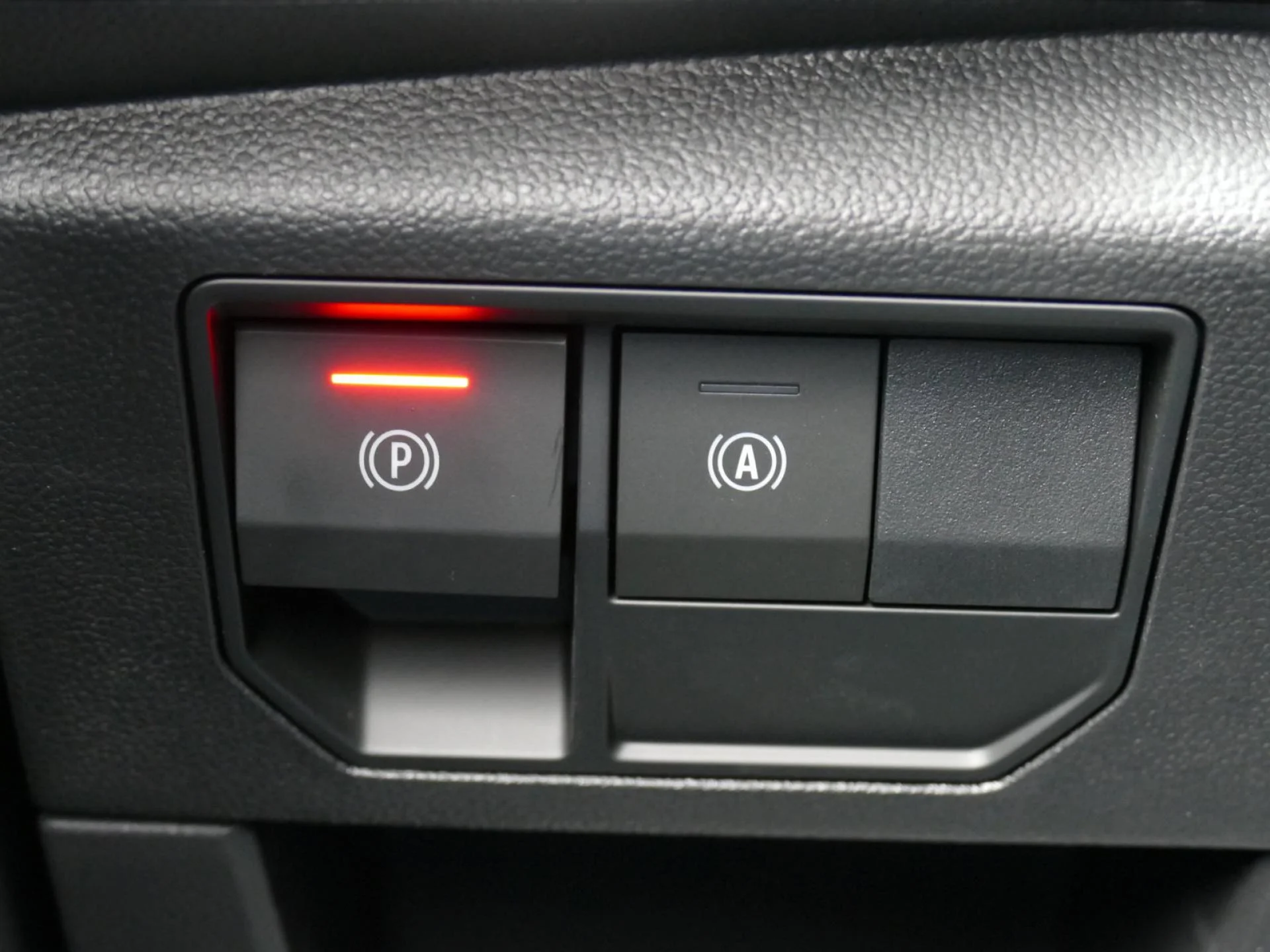 RENAULT RAFALE - Miniature 21 sur 31 - Cliquer pour voir cette photo