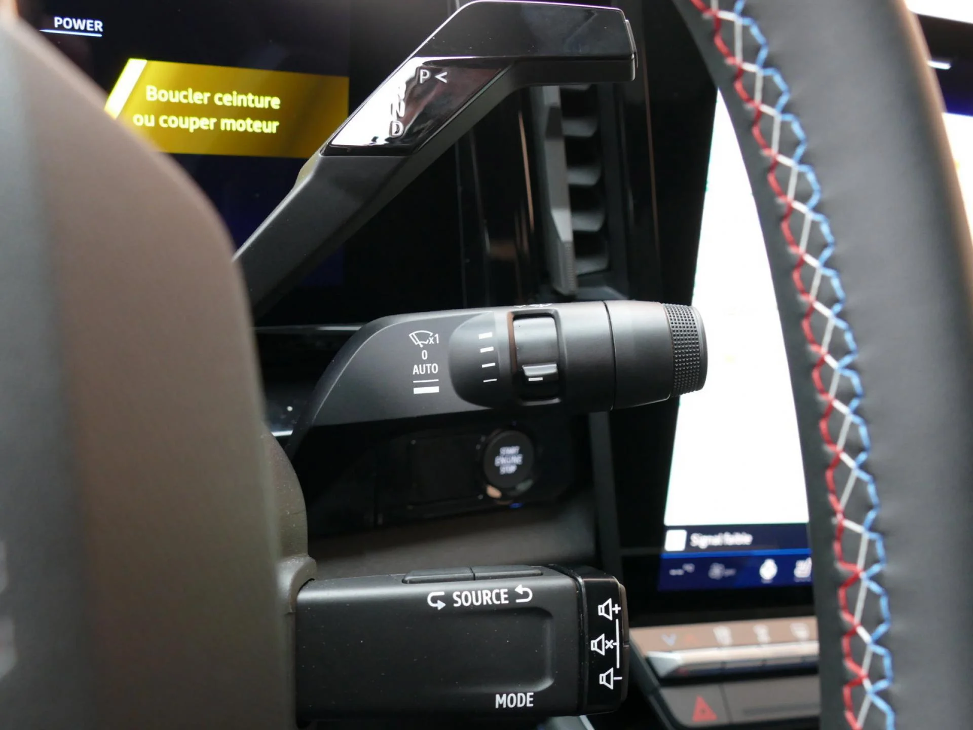 RENAULT RAFALE - Miniature 28 sur 31 - Cliquer pour voir cette photo