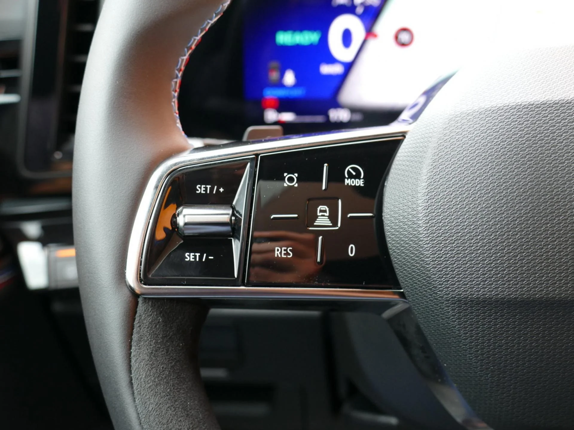 RENAULT RAFALE - Miniature 18 sur 32 - Cliquer pour voir cette photo