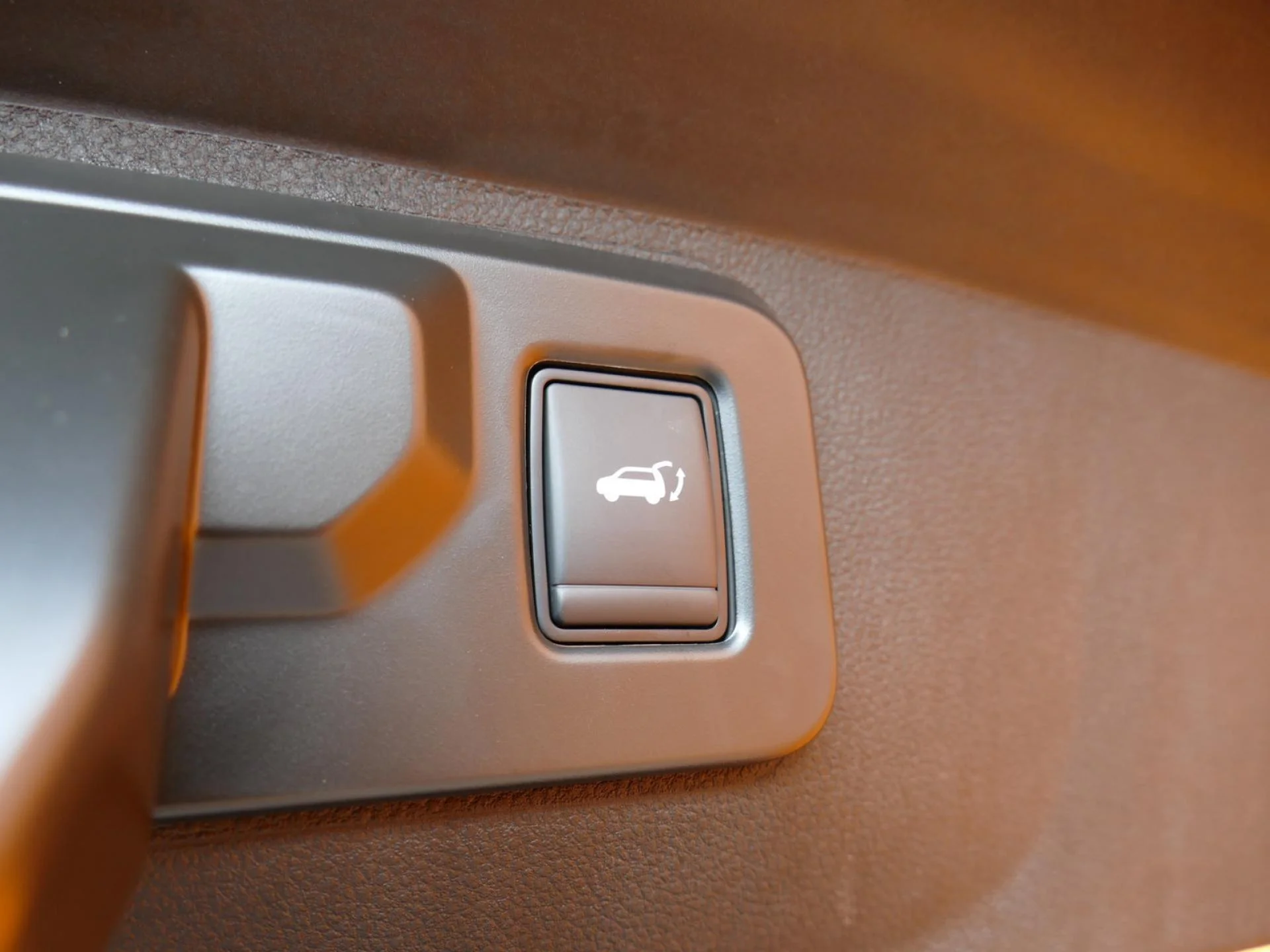 RENAULT RAFALE - Miniature 23 sur 32 - Cliquer pour voir cette photo