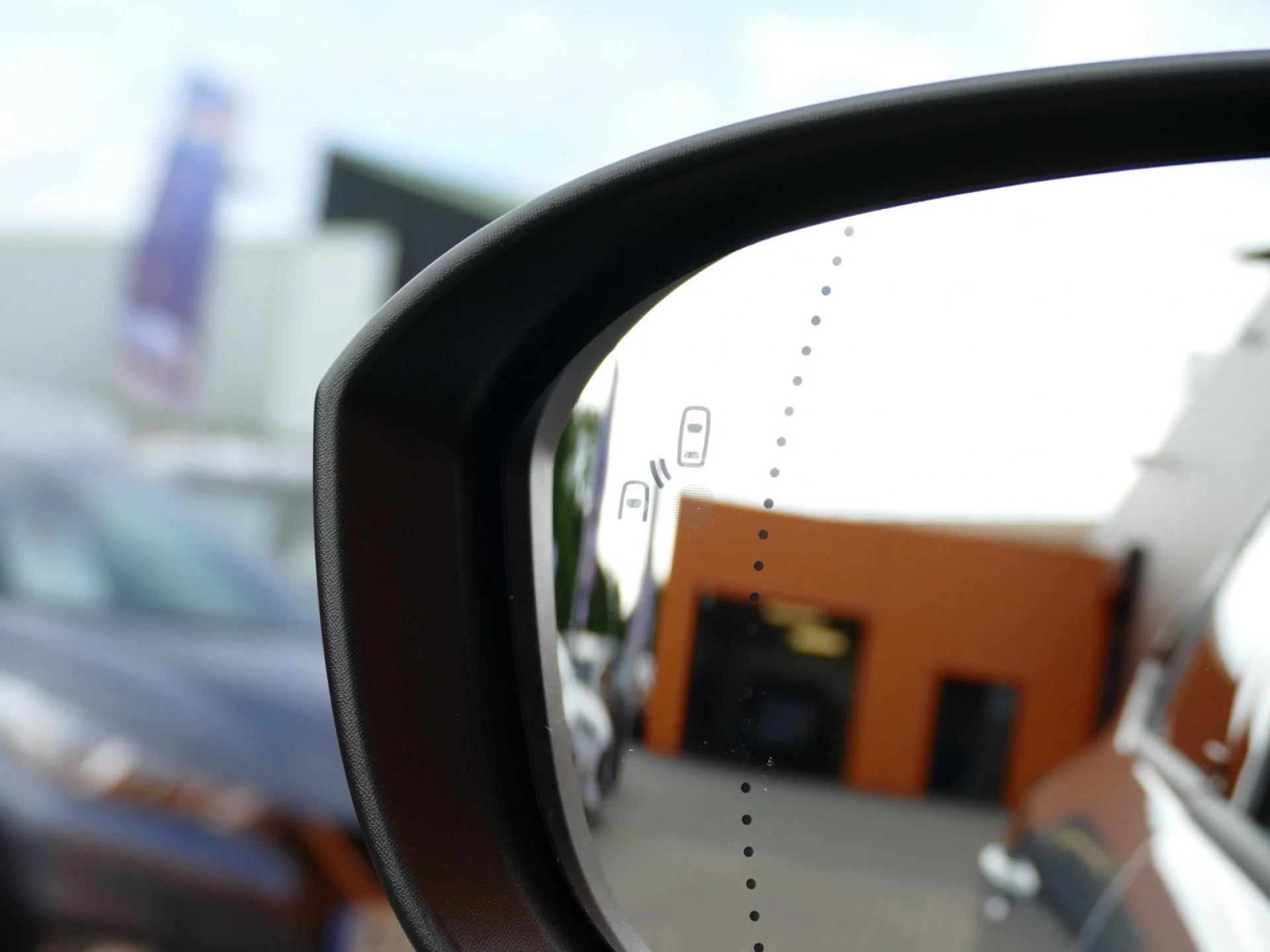 RENAULT RAFALE - Miniature 32 sur 32 - Cliquer pour voir cette photo