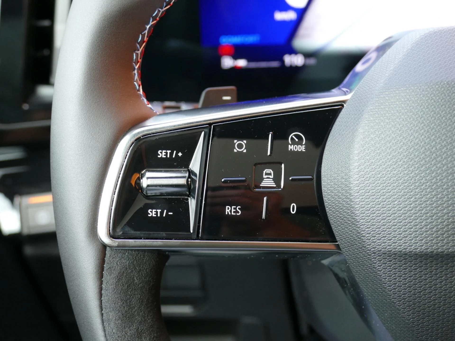 RENAULT RAFALE - Miniature 18 sur 32 - Cliquer pour voir cette photo