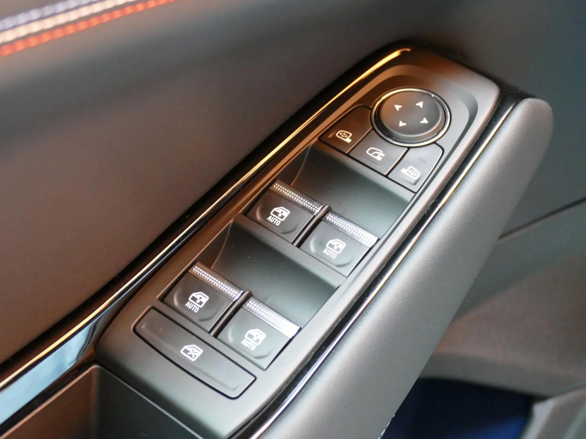 RENAULT RAFALE - Miniature 27 sur 32 - Cliquer pour voir cette photo